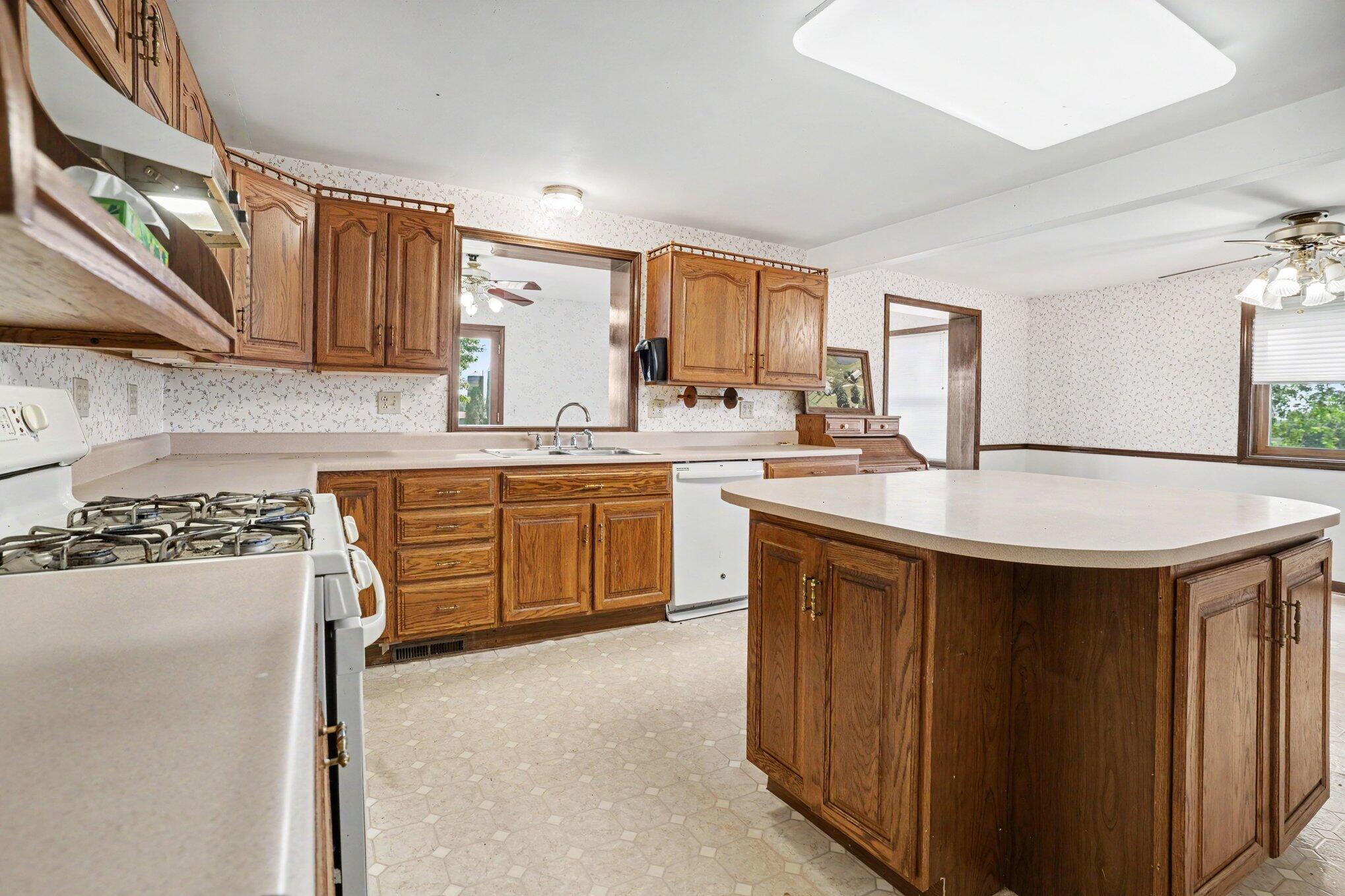 1129 N 24th Street Allegan MI 49010