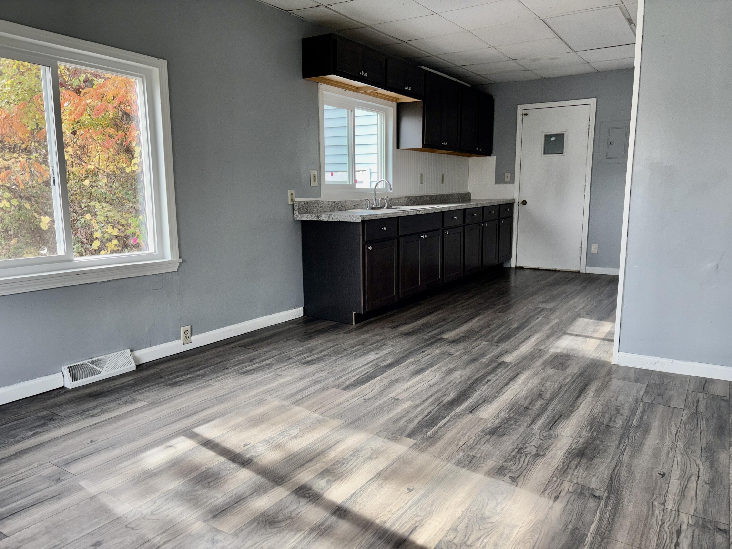 839 S Sheridan Drive Muskegon MI 49442