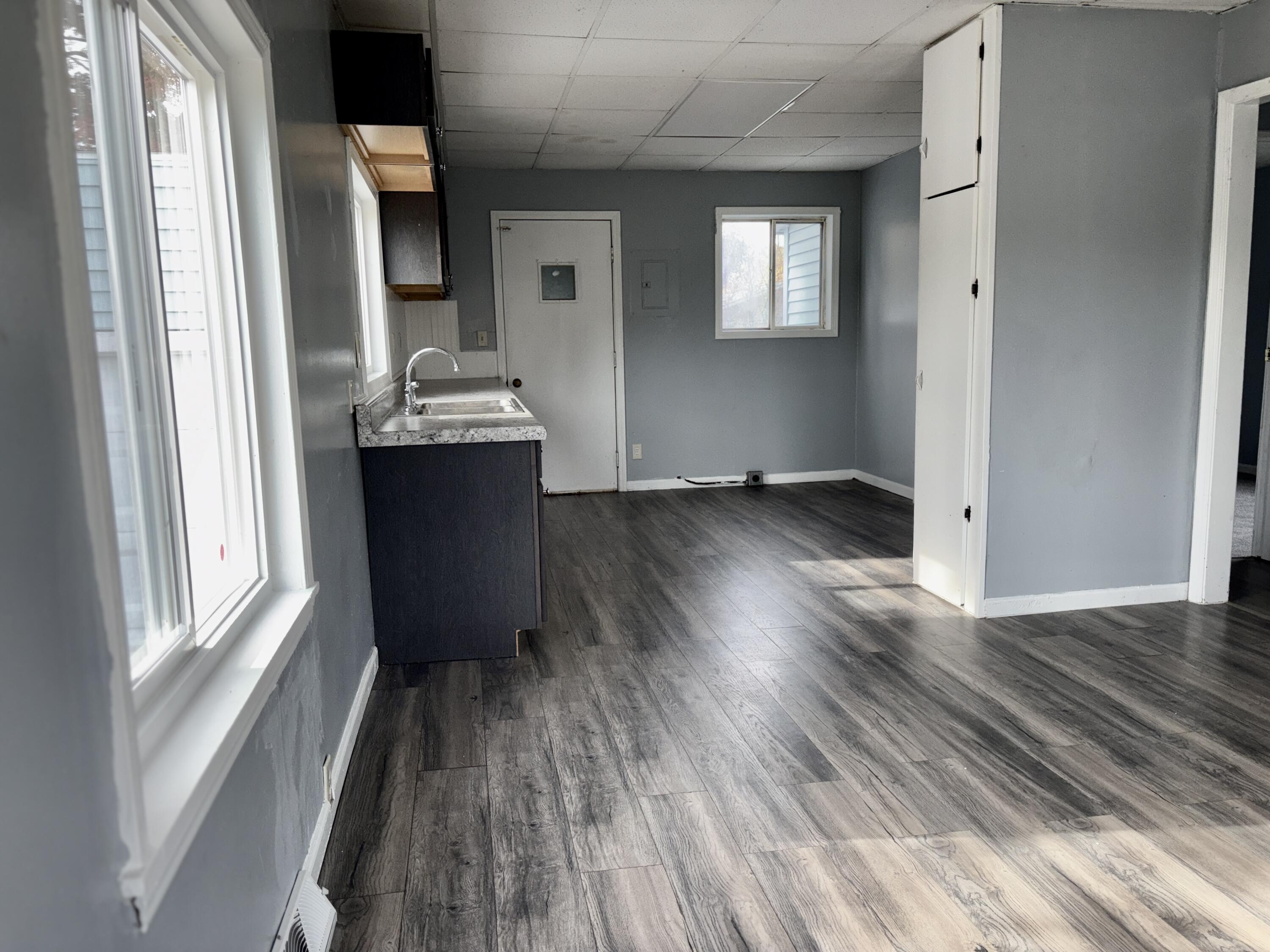 839 S Sheridan Drive Muskegon MI 49442