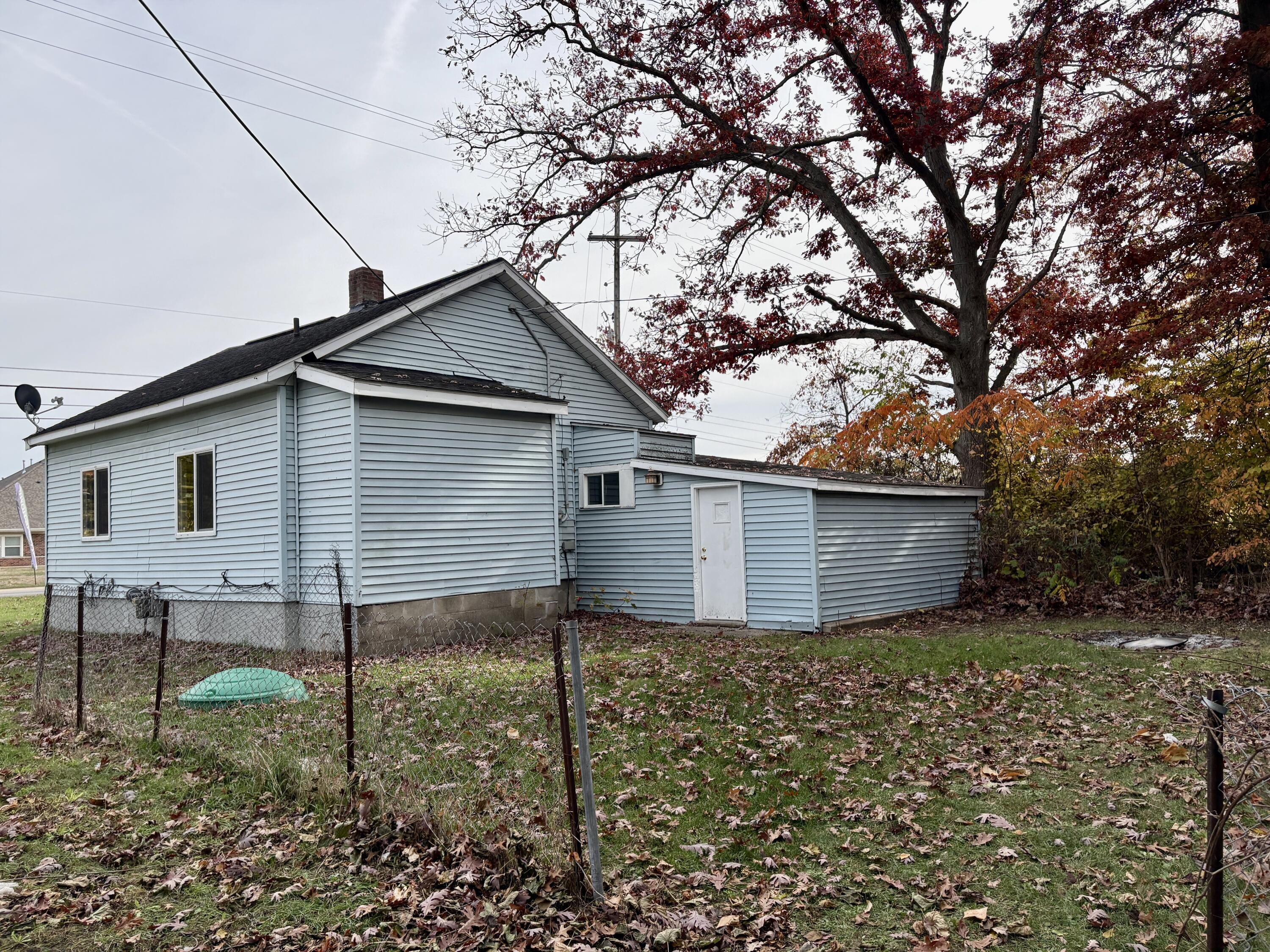 839 S Sheridan Drive Muskegon MI 49442