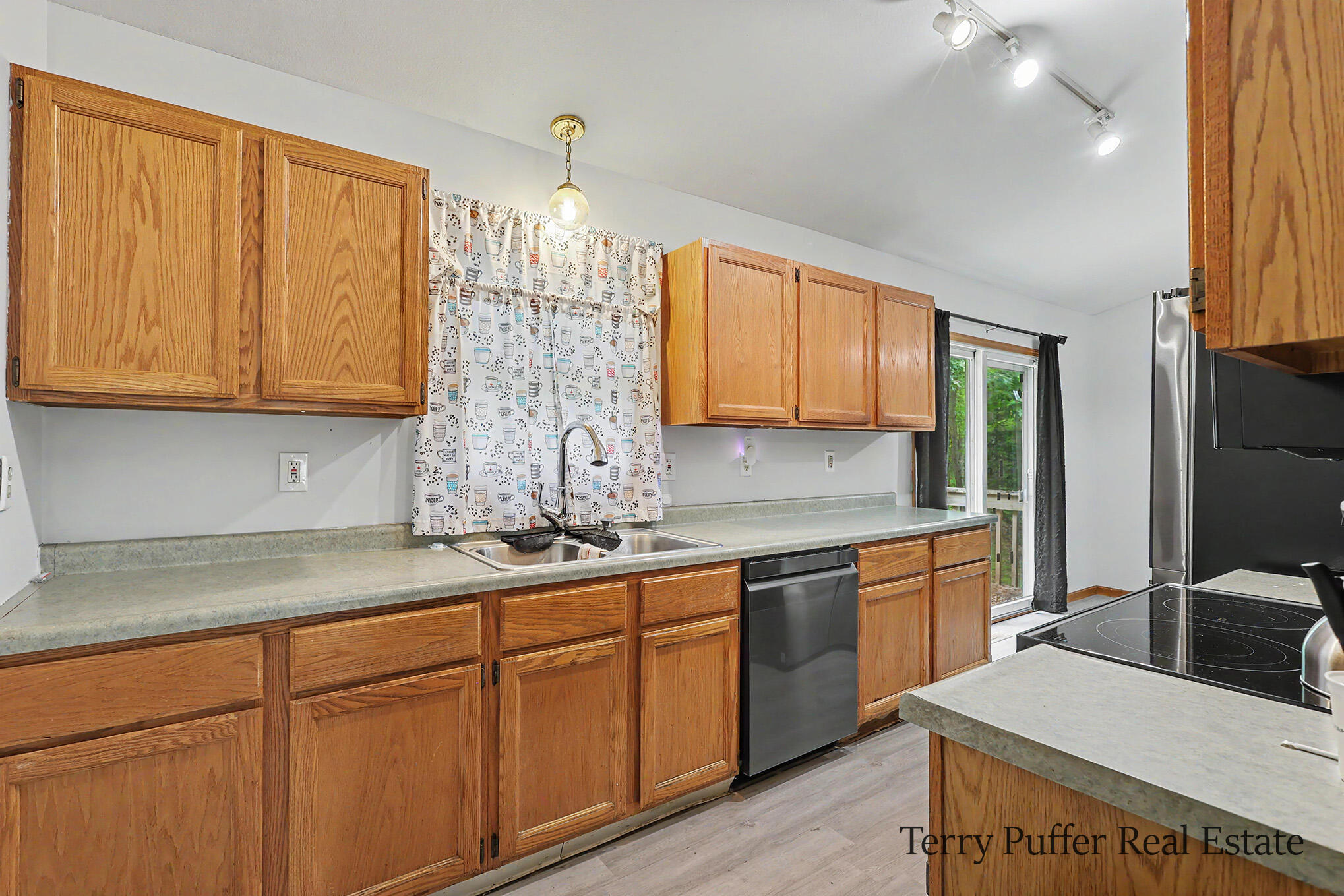 12253 Rich Street Grand Haven MI 49417