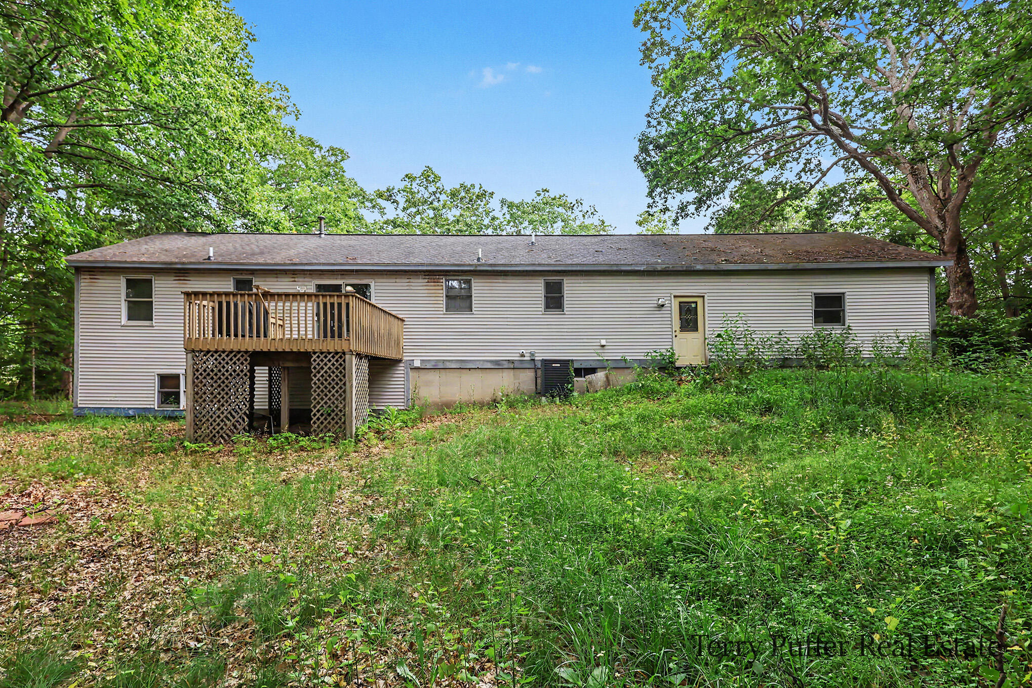 12253 Rich Street Grand Haven MI 49417