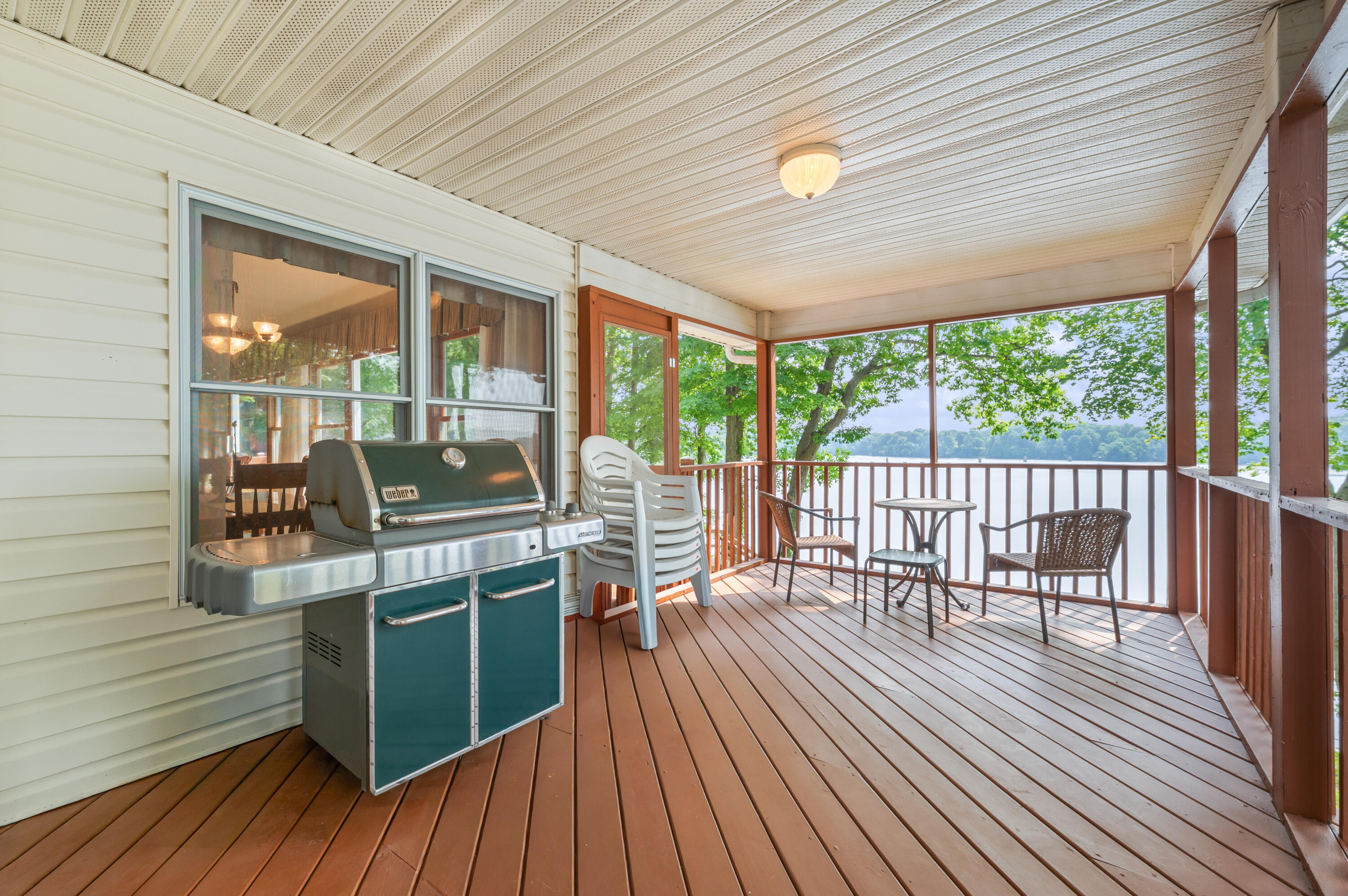 9895 Lakeview Drive Berrien Springs MI 49103