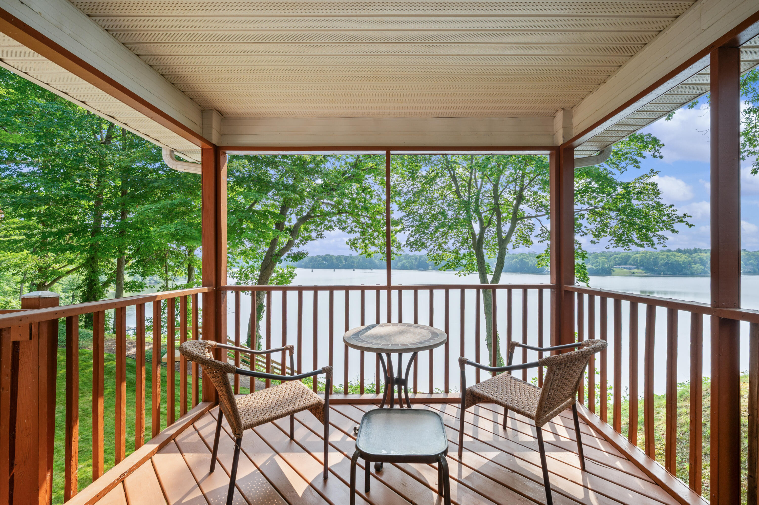 9895 Lakeview Drive Berrien Springs MI 49103