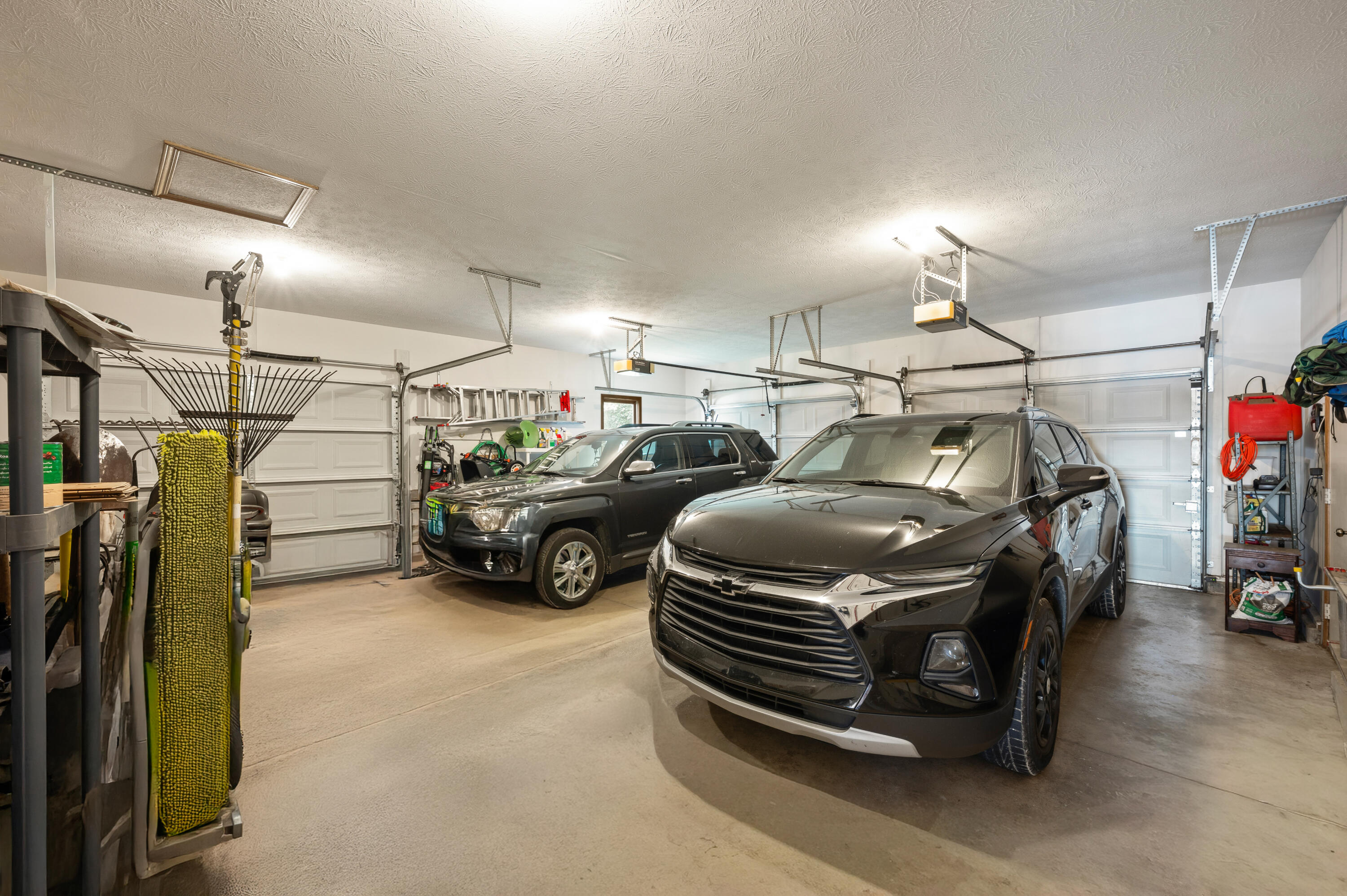 9895 Lakeview Drive Berrien Springs MI 49103