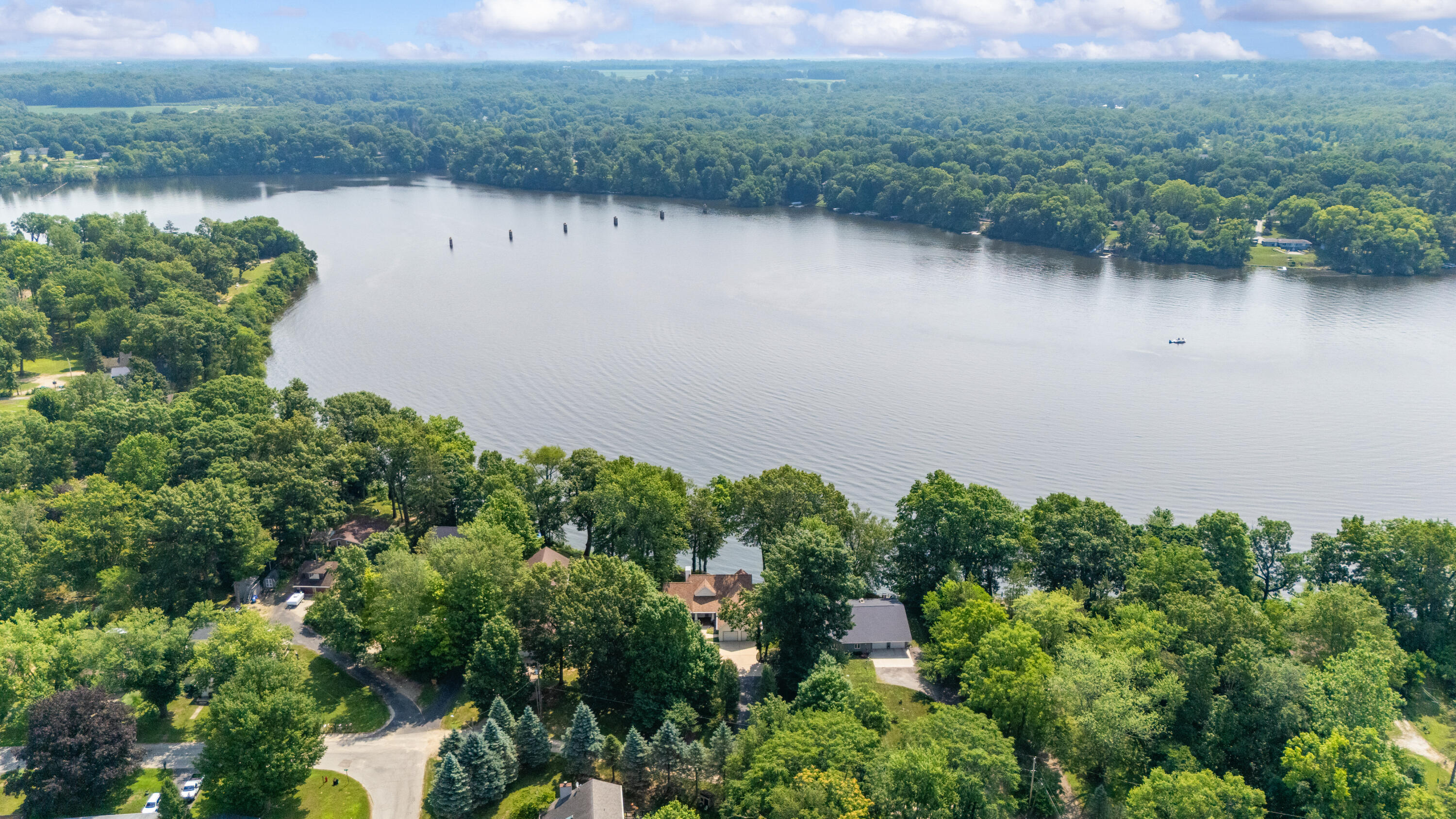 9895 Lakeview Drive Berrien Springs MI 49103