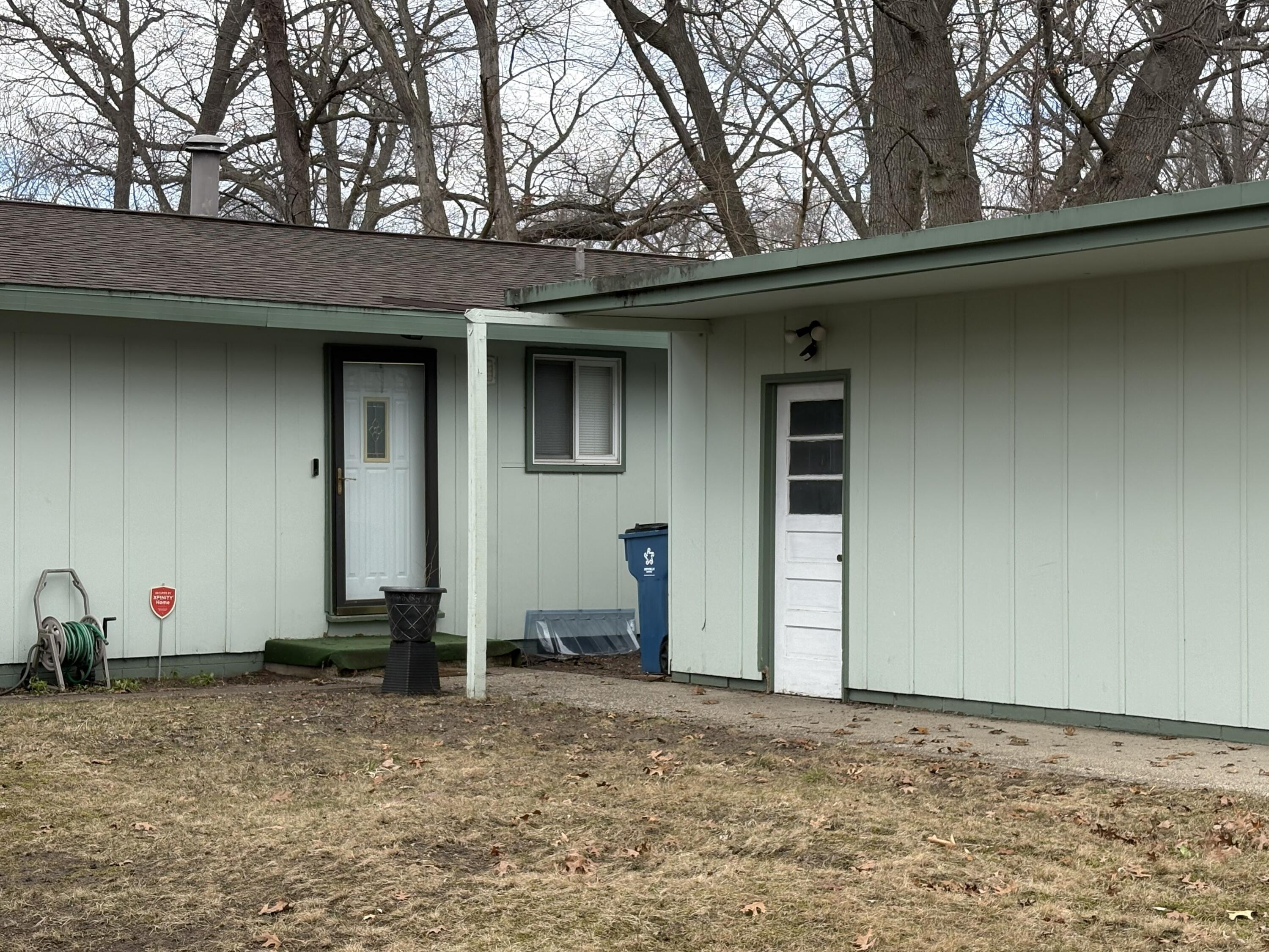 3127 Woodcliffe Drive Muskegon MI 49444