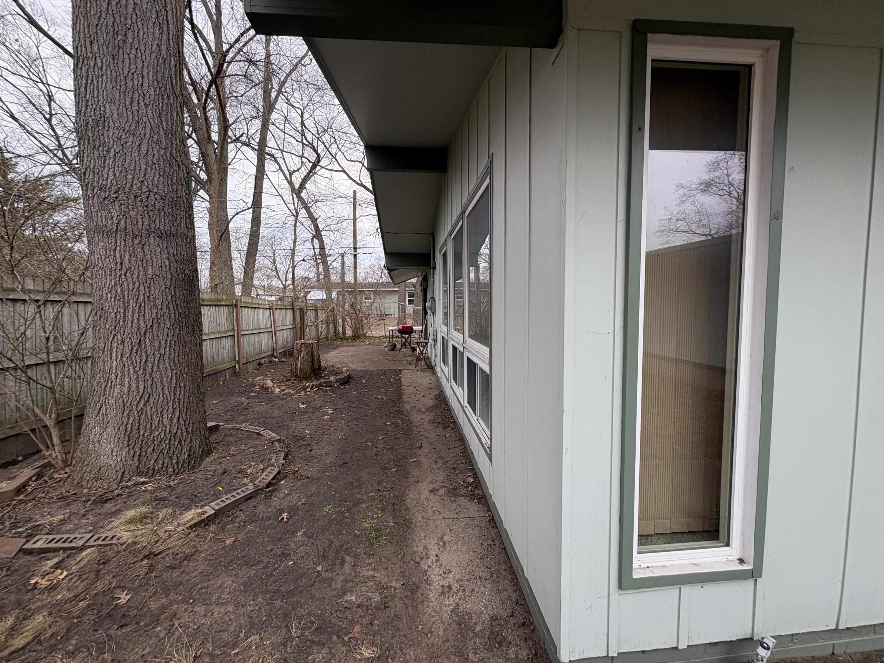 3127 Woodcliffe Drive Muskegon MI 49444