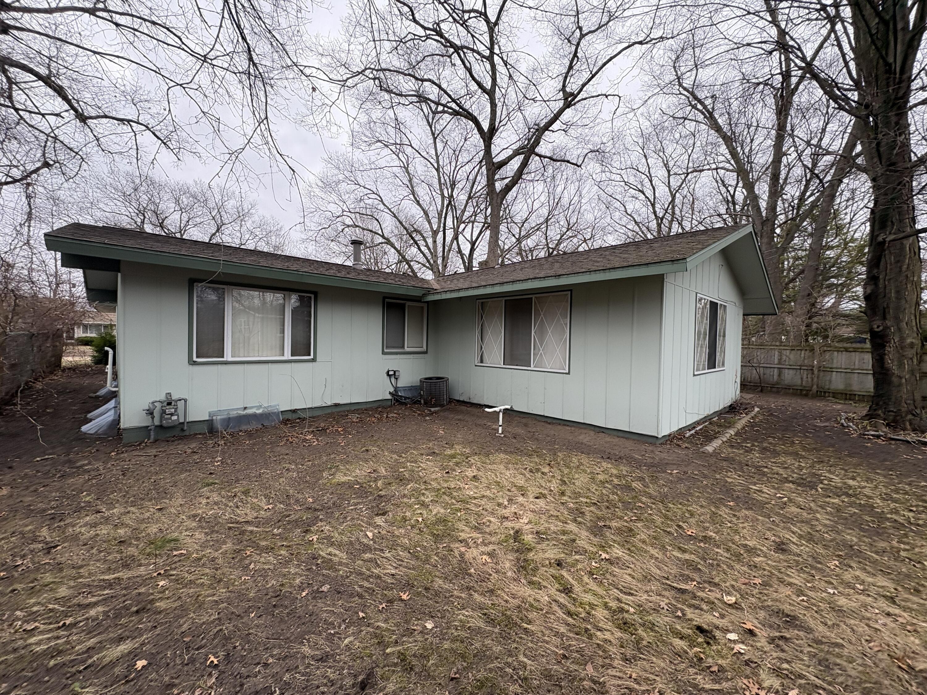 3127 Woodcliffe Drive Muskegon MI 49444