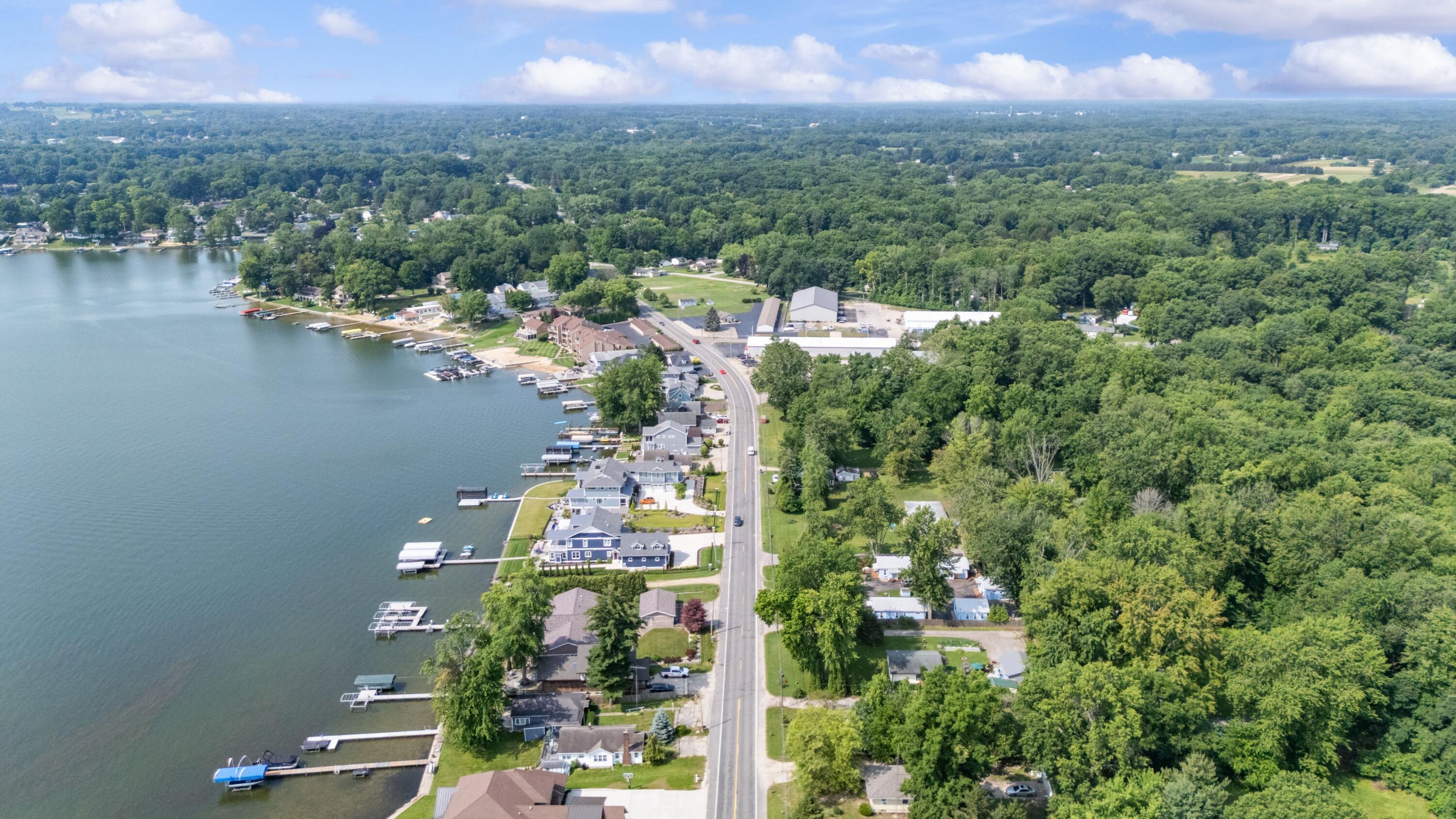 5358 Paw Paw Lake Road Coloma MI 49038