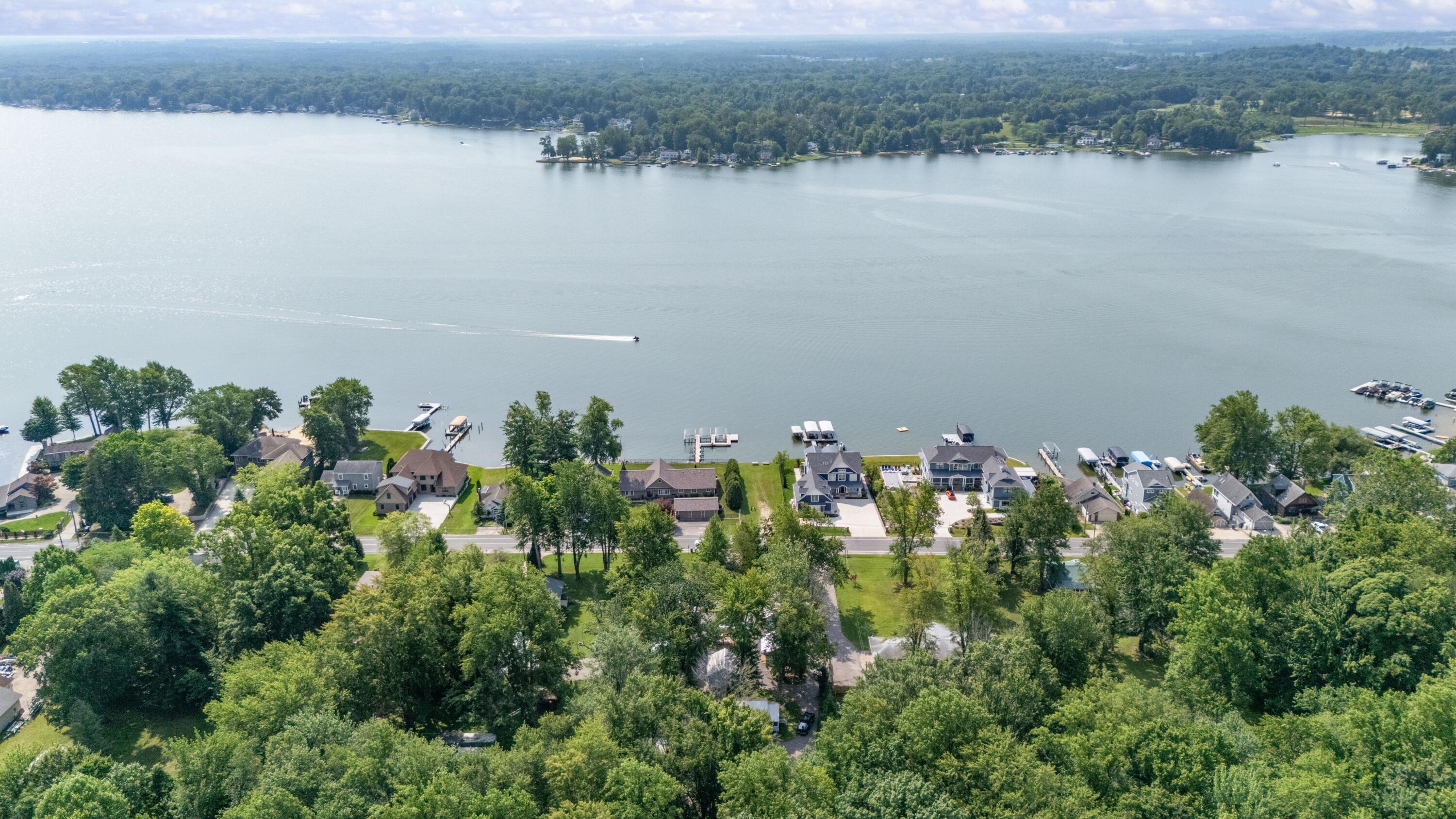 5358 Paw Paw Lake Road Coloma MI 49038