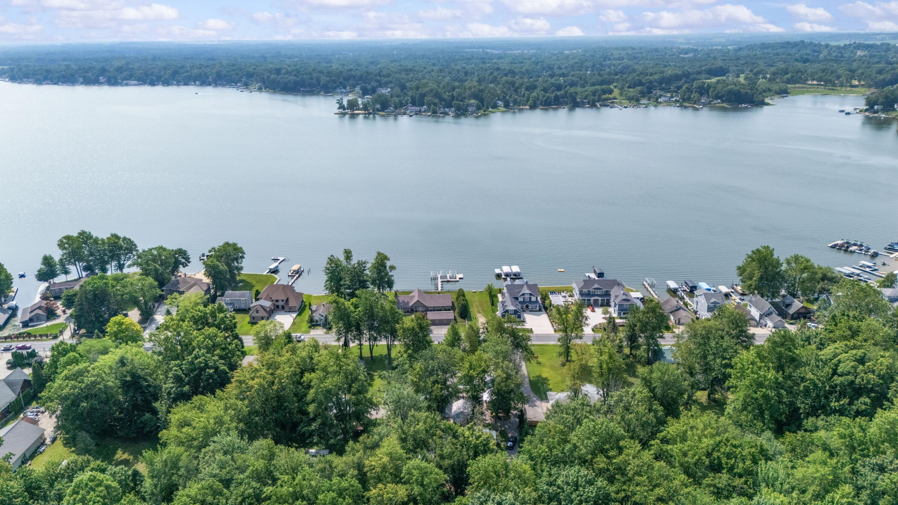 5358 Paw Paw Lake Road Coloma MI 49038