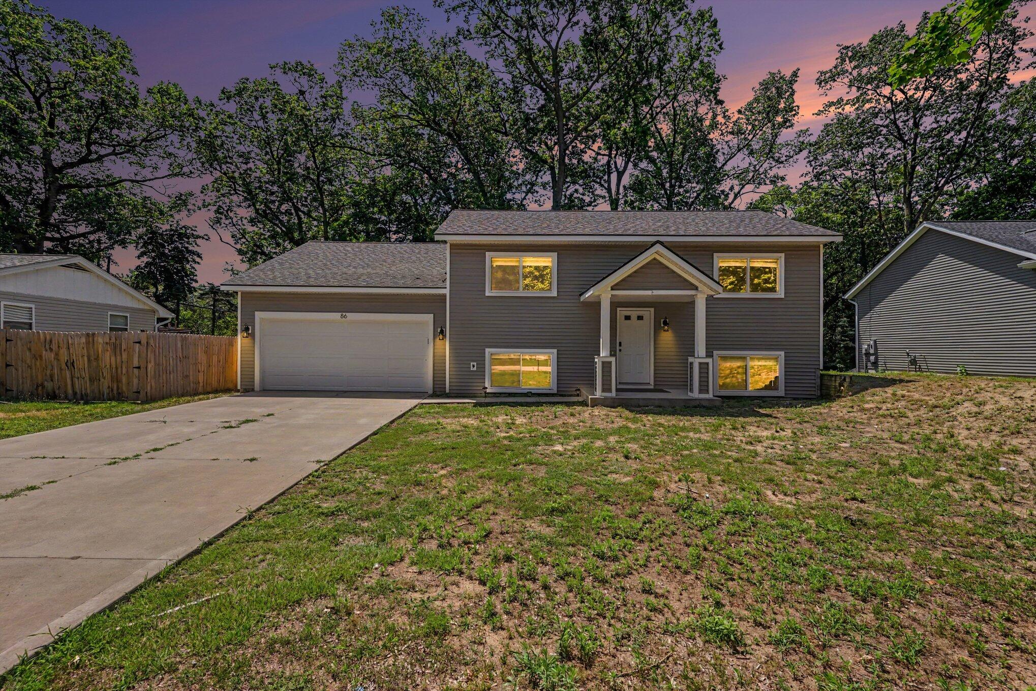 86 Dunton Avenue Holland MI 49424