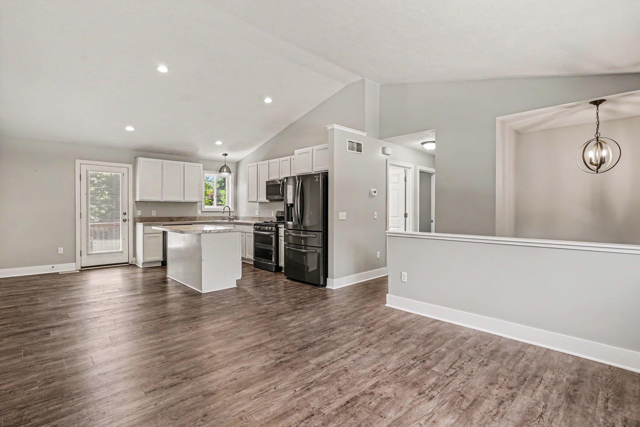 86 Dunton Avenue Holland MI 49424
