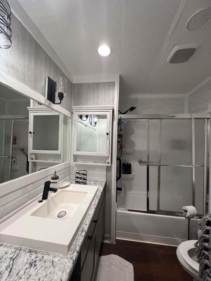 333 E Lakewood Boulevard Holland MI 49424