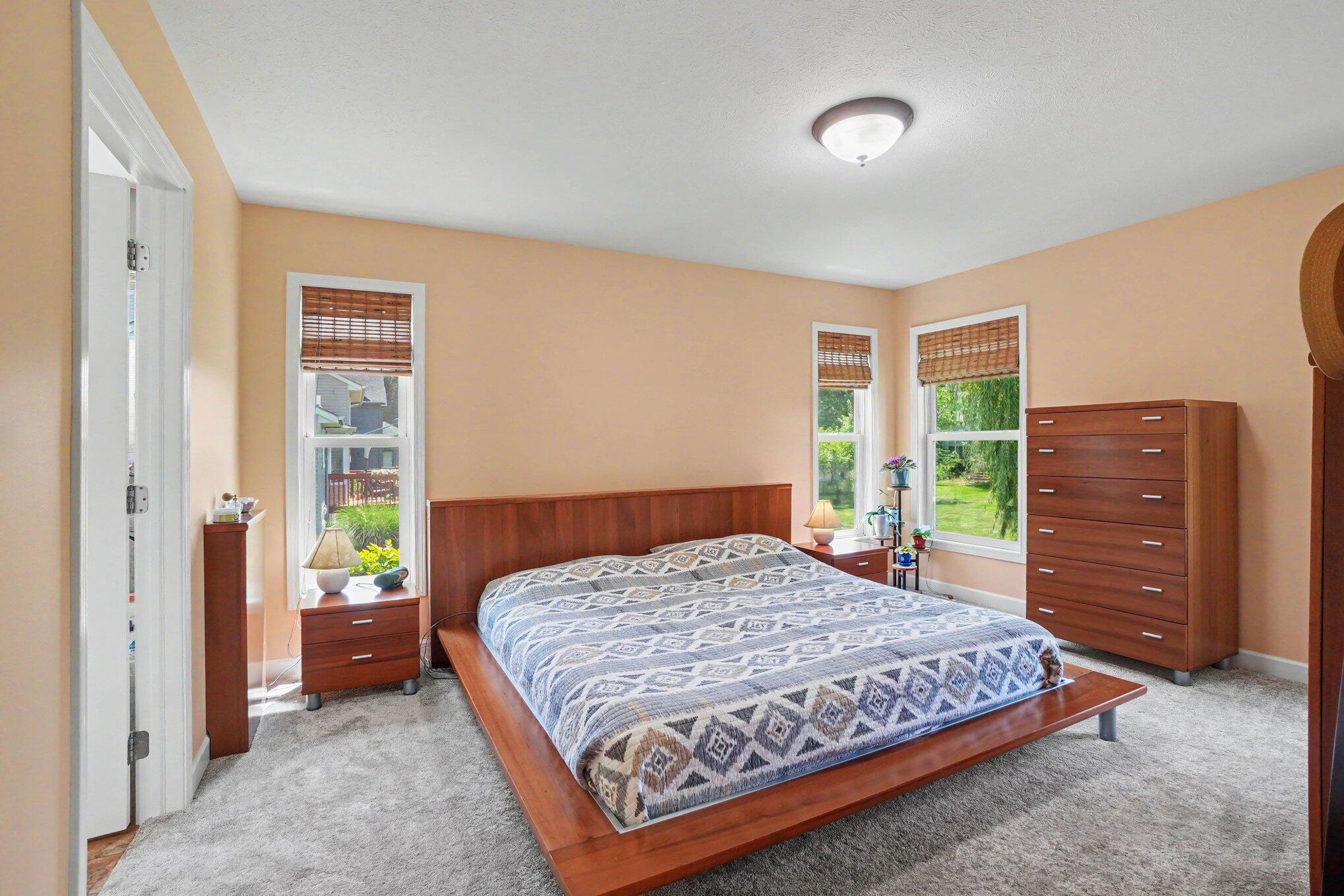 1433 Hillridge Way Zeeland MI 49464