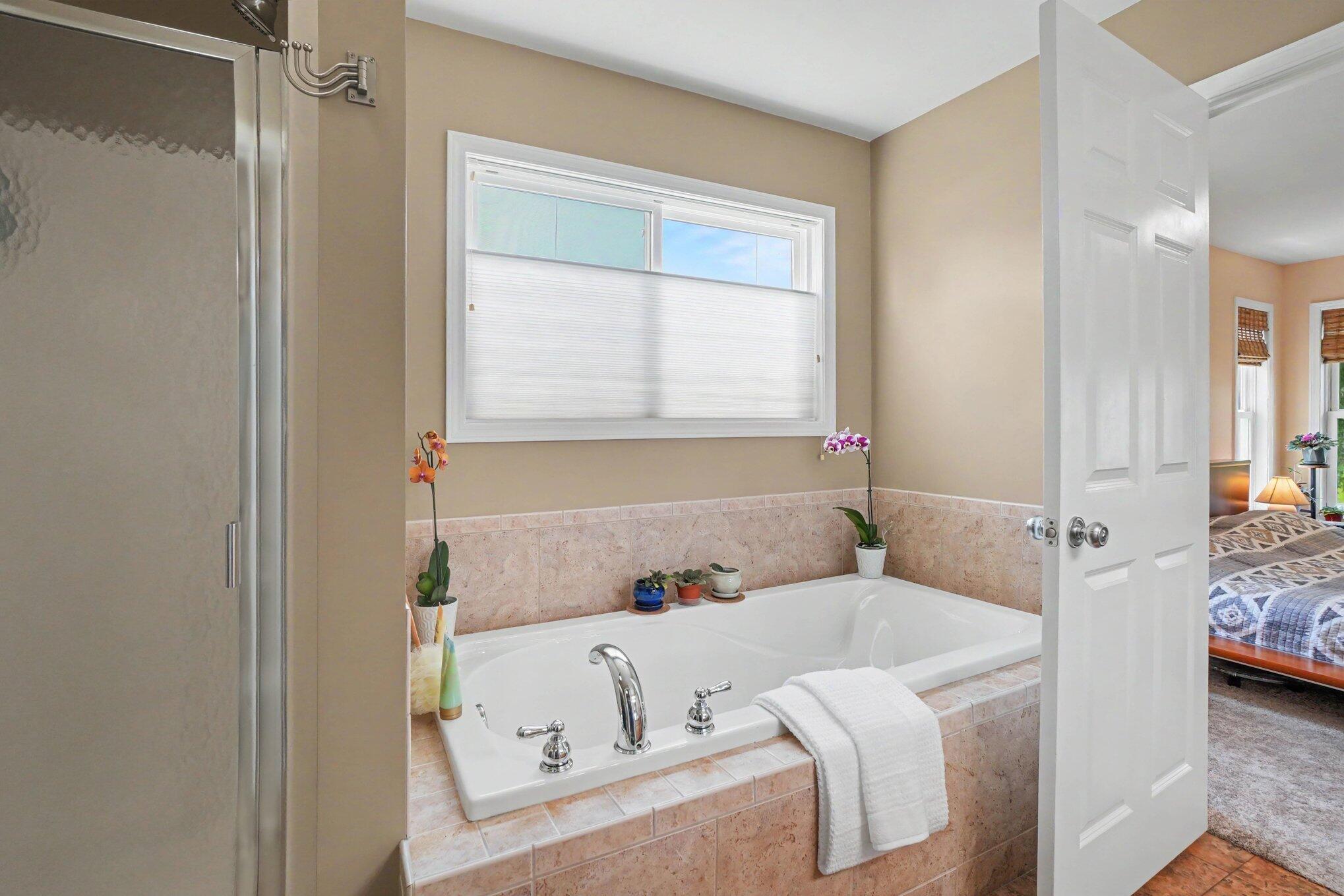 1433 Hillridge Way Zeeland MI 49464