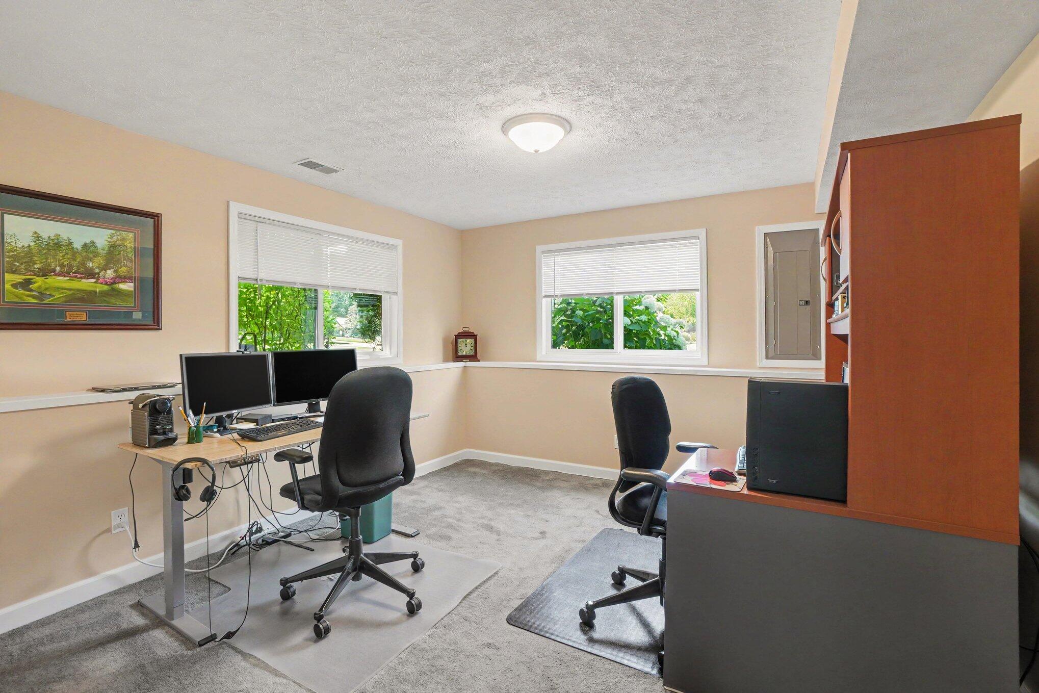 1433 Hillridge Way Zeeland MI 49464