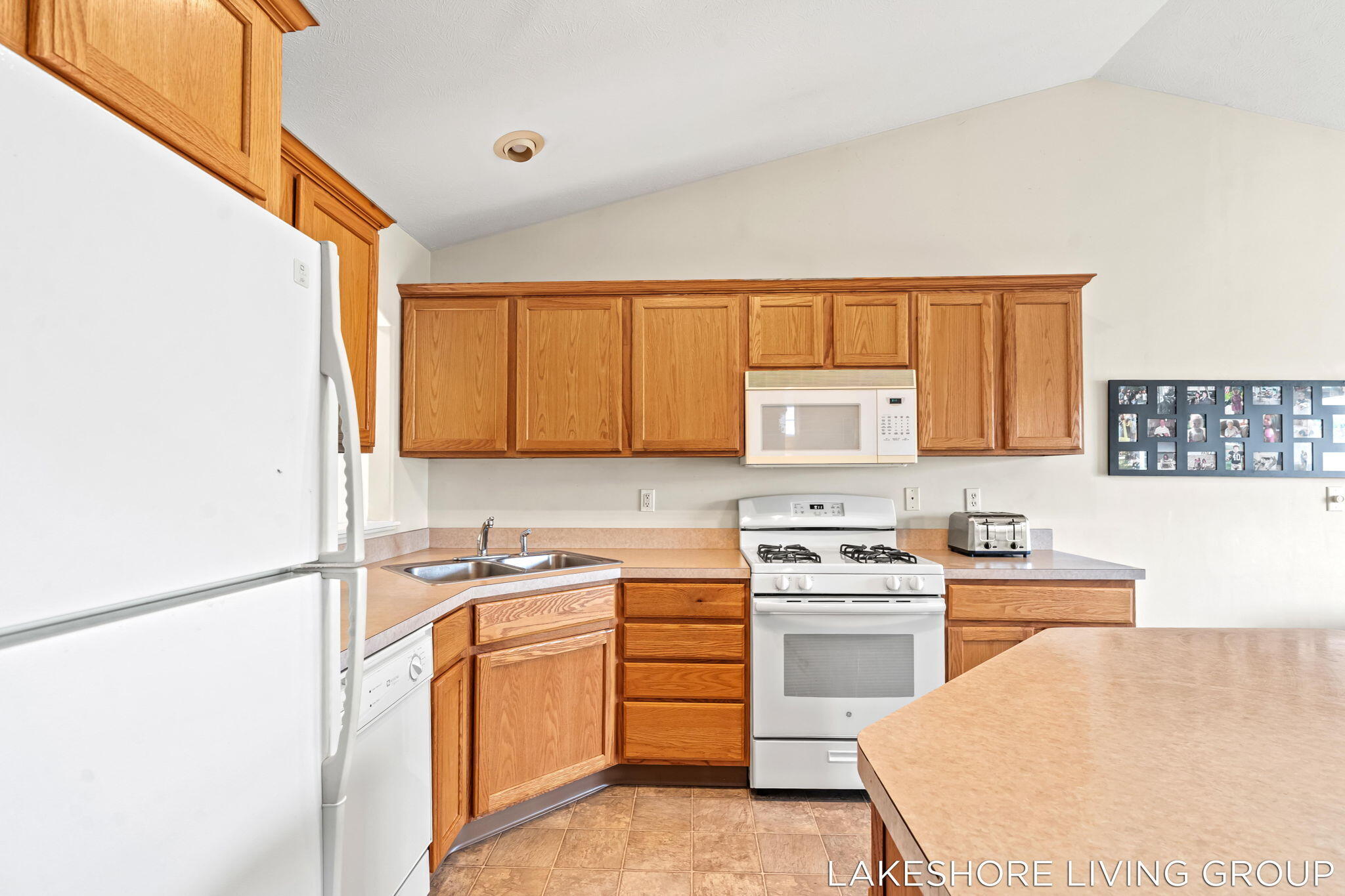 3769 Pine Meadow Drive Holland MI 49424