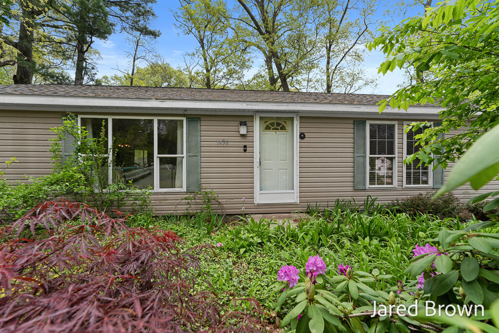 1436 Auble Road Muskegon MI 49445
