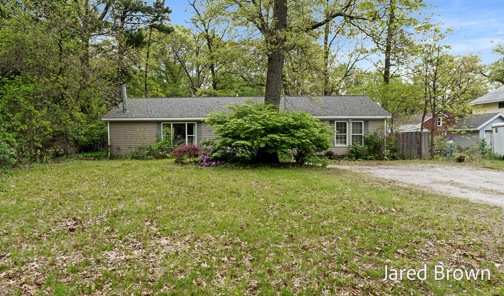 1436 Auble Road Muskegon MI 49445