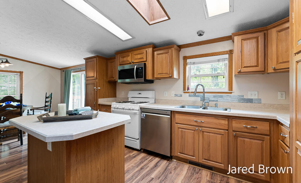 1436 Auble Road Muskegon MI 49445