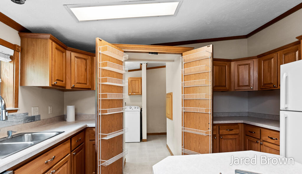 1436 Auble Road Muskegon MI 49445
