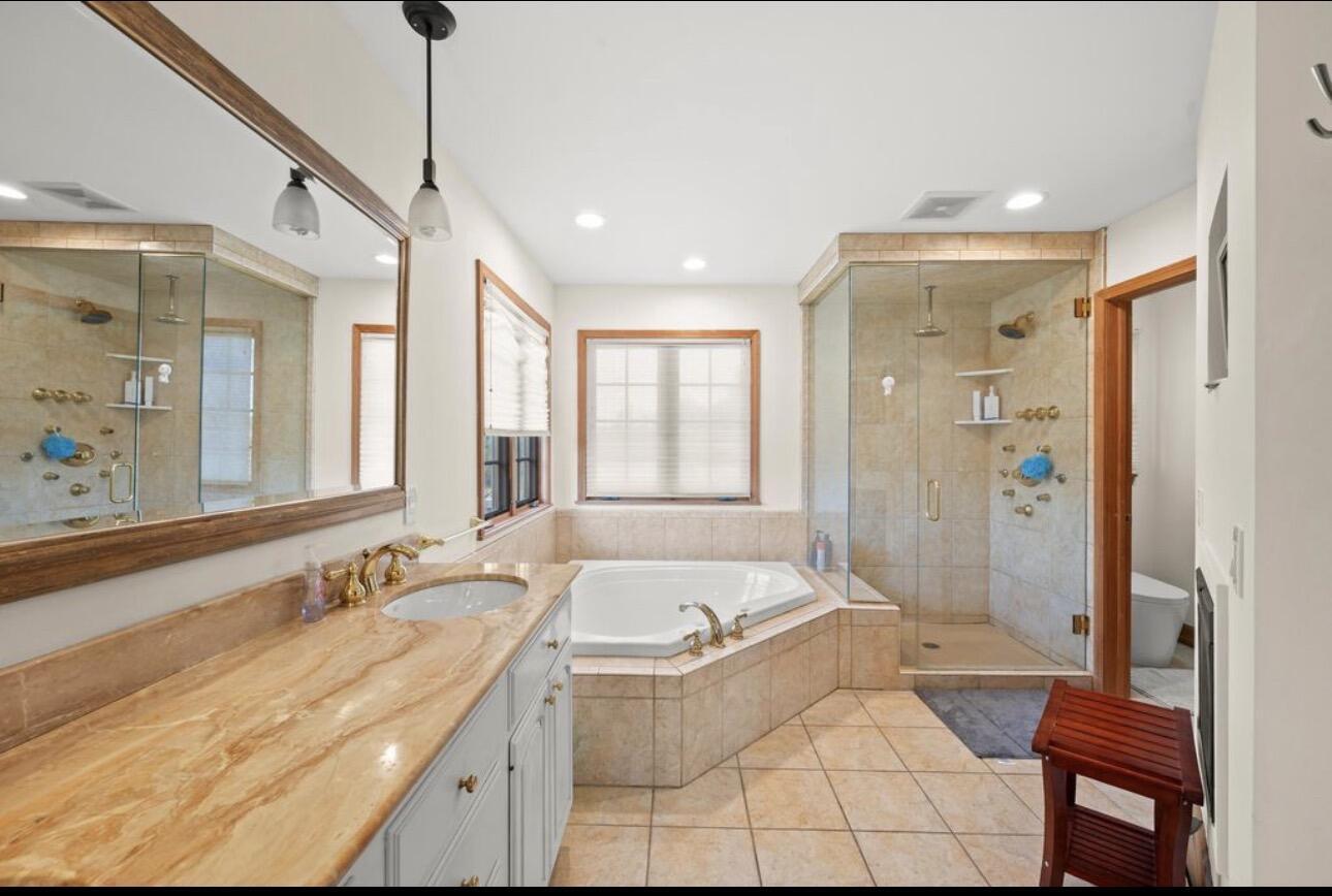 77544 38th Avenue Covert MI 49043