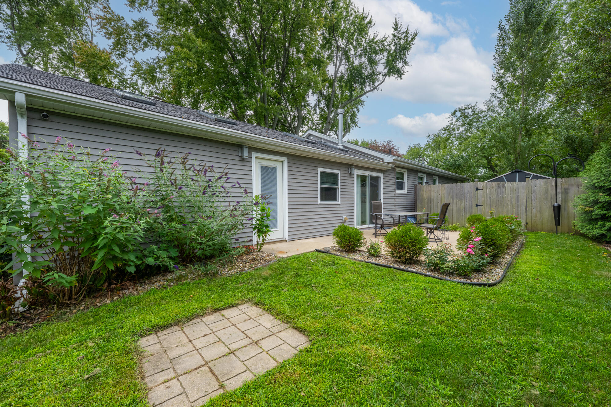 2110 Commonwealth Road Benton Harbor MI 49022