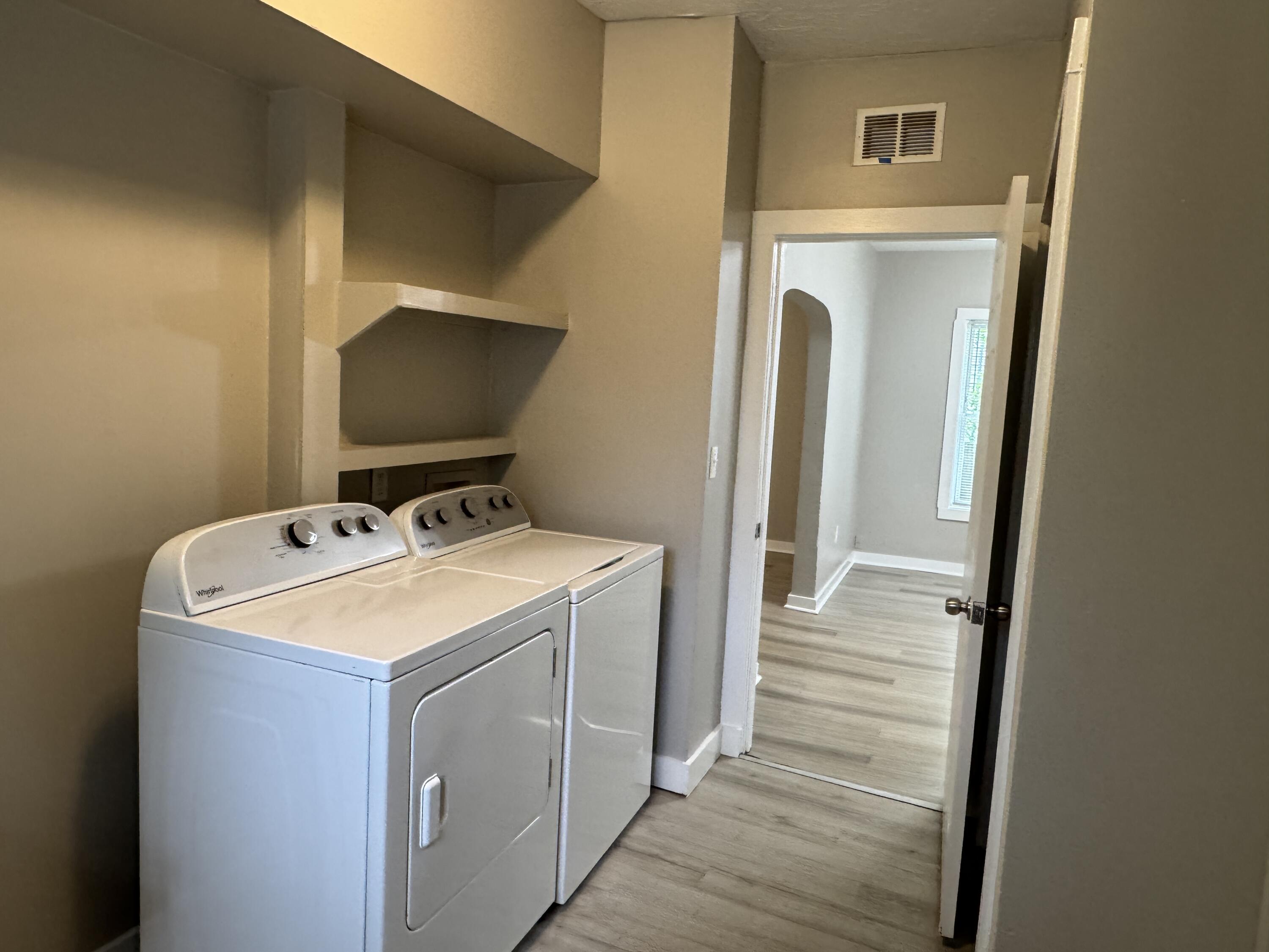 828 Isabella Court SE Grand Rapids MI 49507