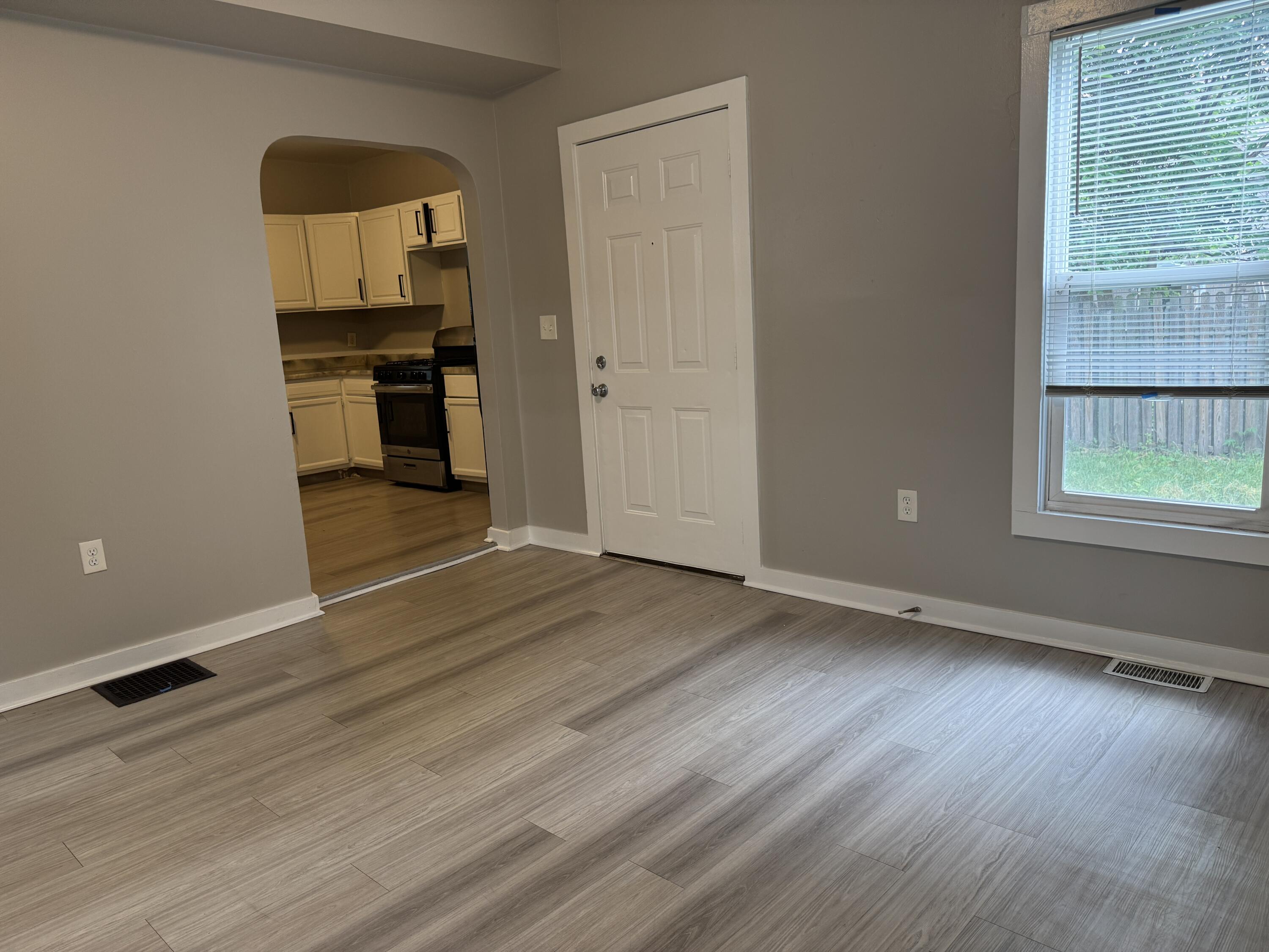 828 Isabella Court SE Grand Rapids MI 49507