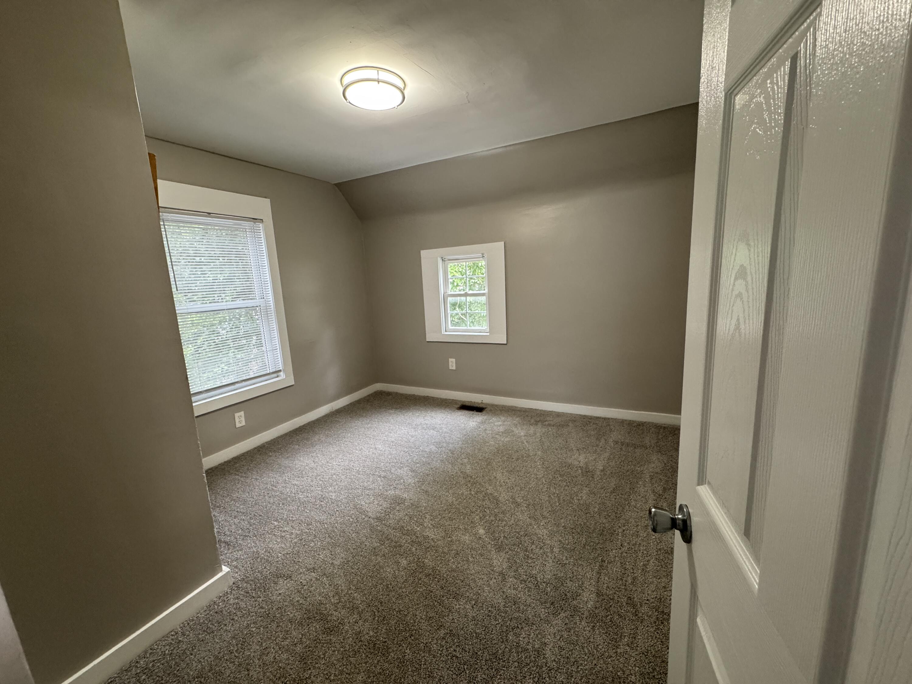 828 Isabella Court SE Grand Rapids MI 49507