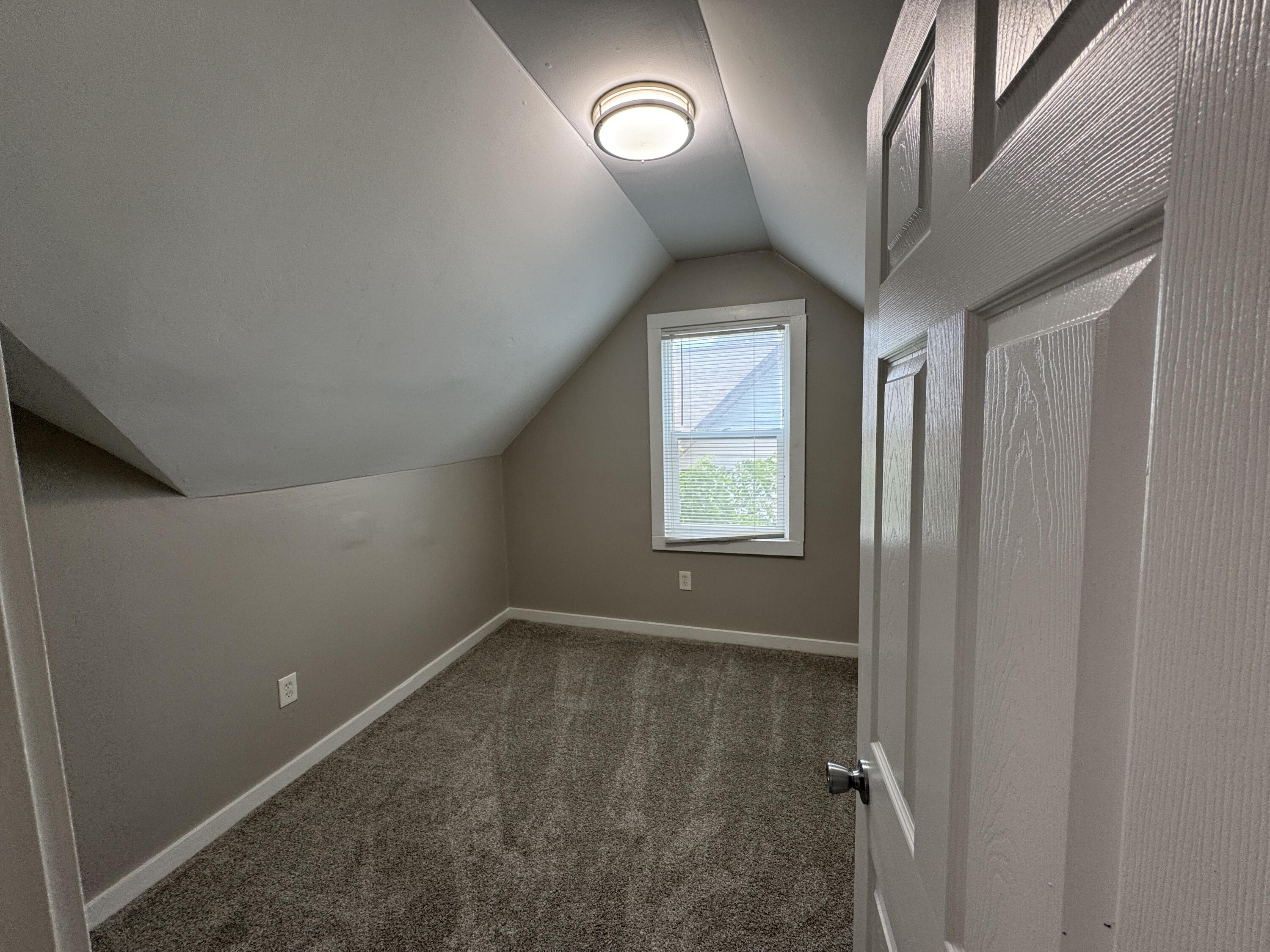 828 Isabella Court SE Grand Rapids MI 49507