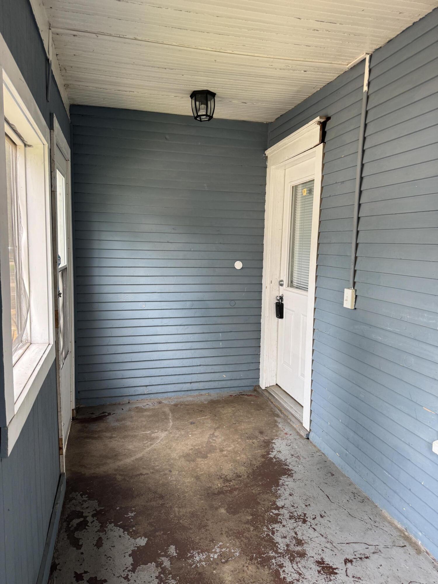 828 Isabella Court SE Grand Rapids MI 49507