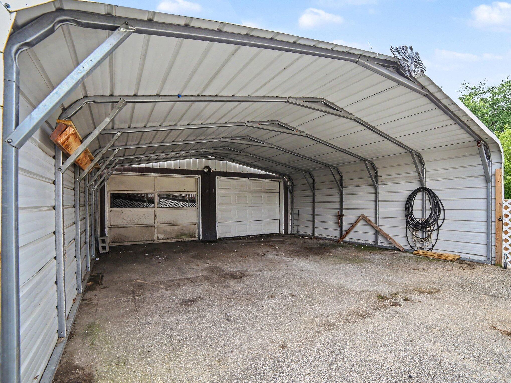 1825 Oak Park Drive Muskegon MI 49442