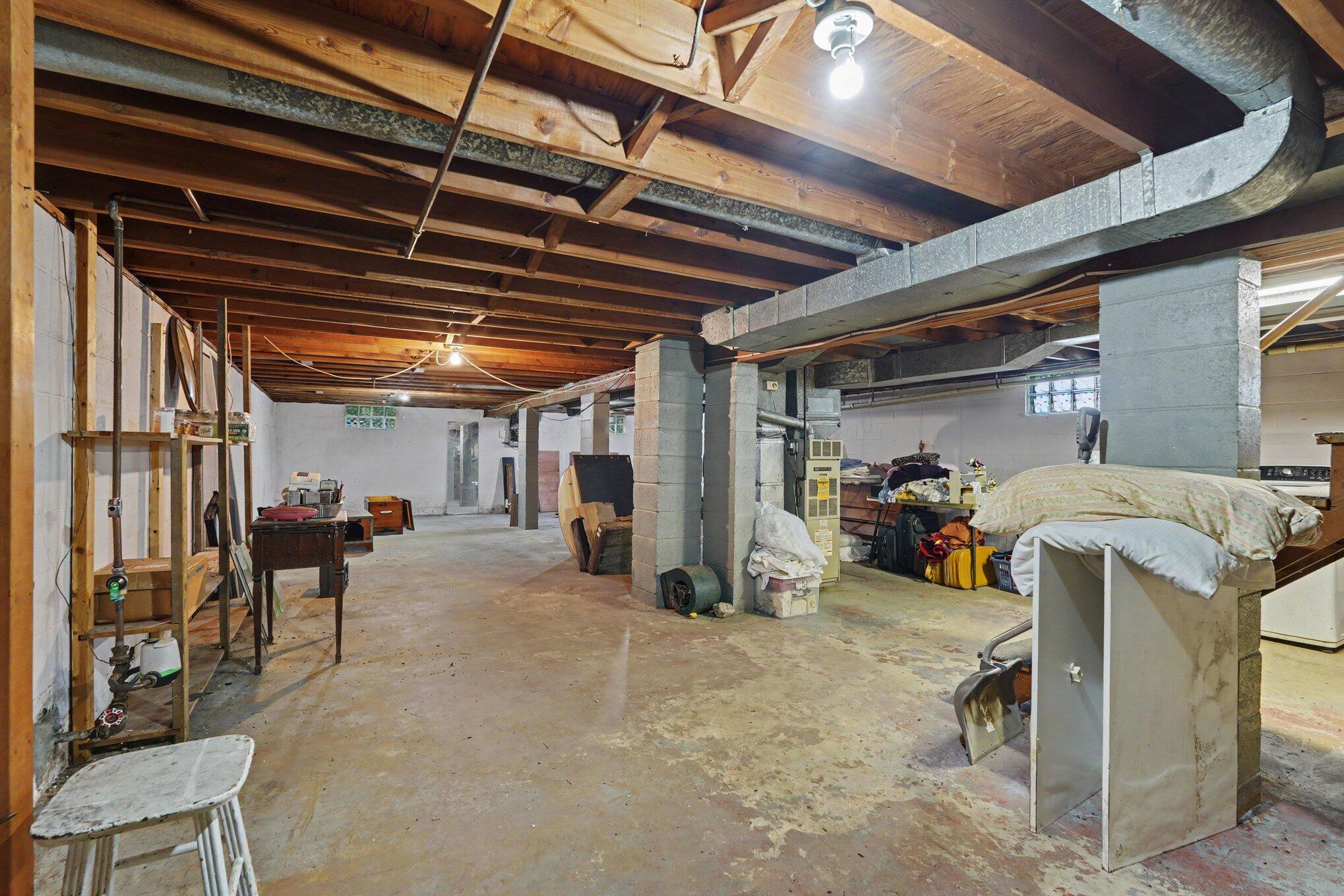 13251 New Holland Street Holland MI 49424