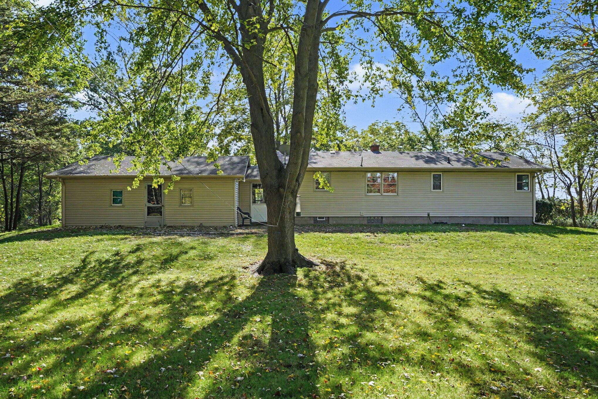 13251 New Holland Street Holland MI 49424
