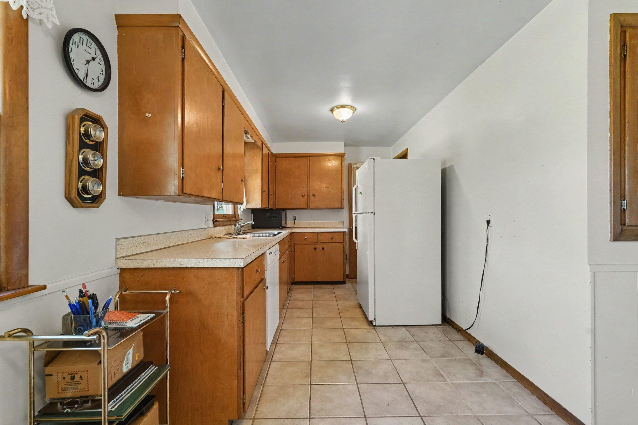 13251 New Holland Street Holland MI 49424