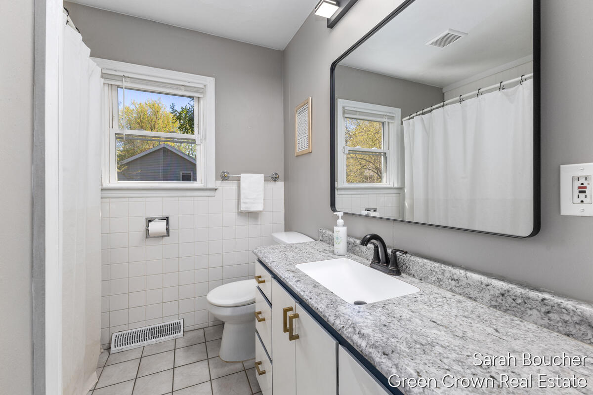 157 1st Avenue Norton Shores MI 49444