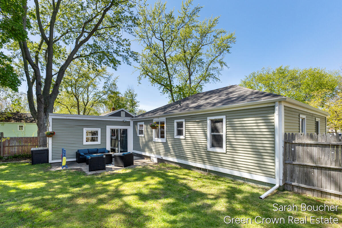 157 1st Avenue Norton Shores MI 49444