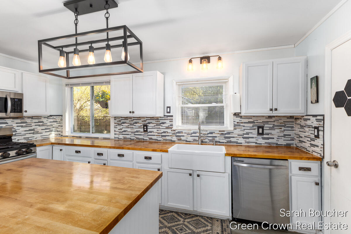 157 1st Avenue Norton Shores MI 49444