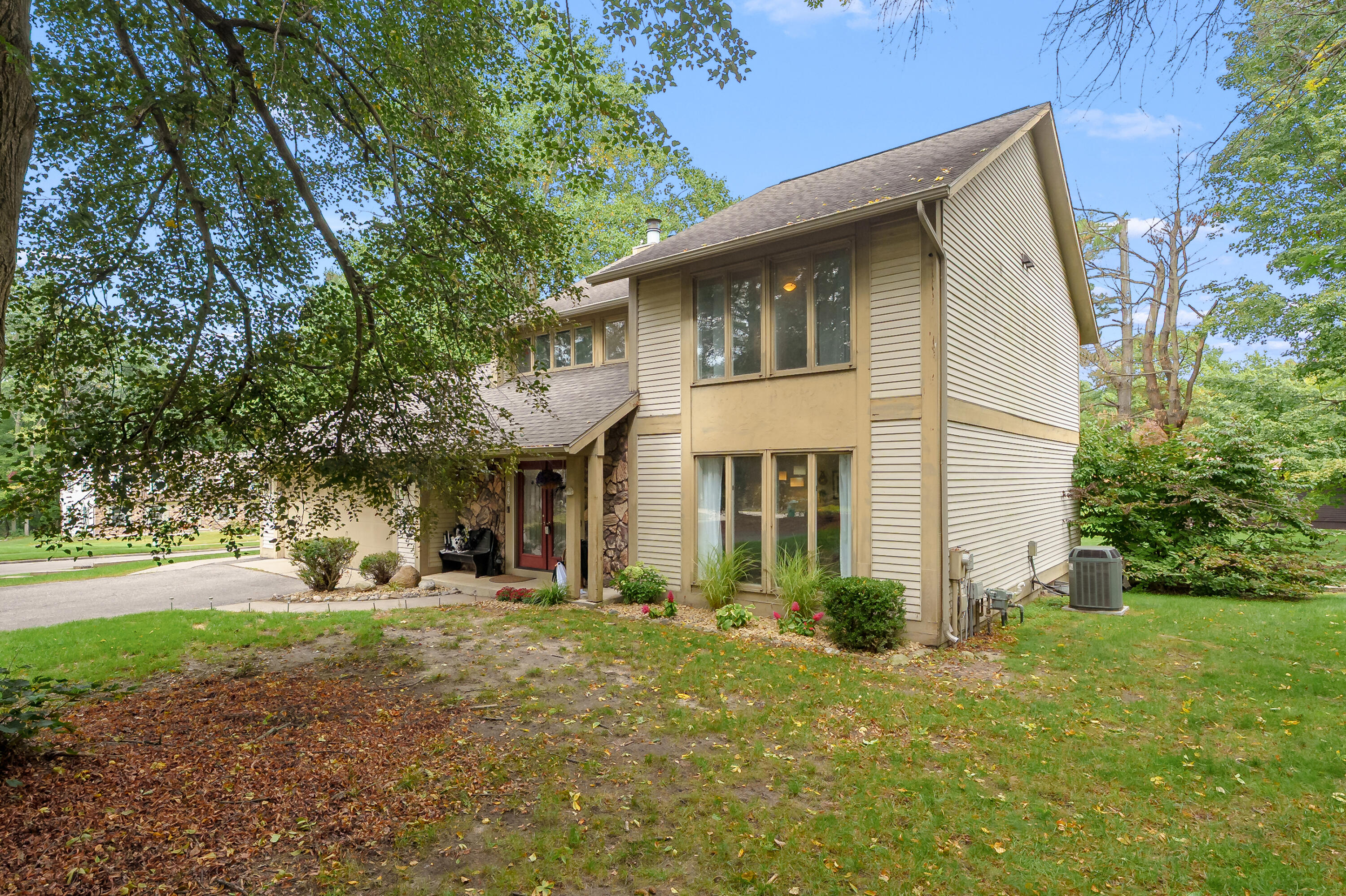 8475 Valleywood Lane Portage MI 49024