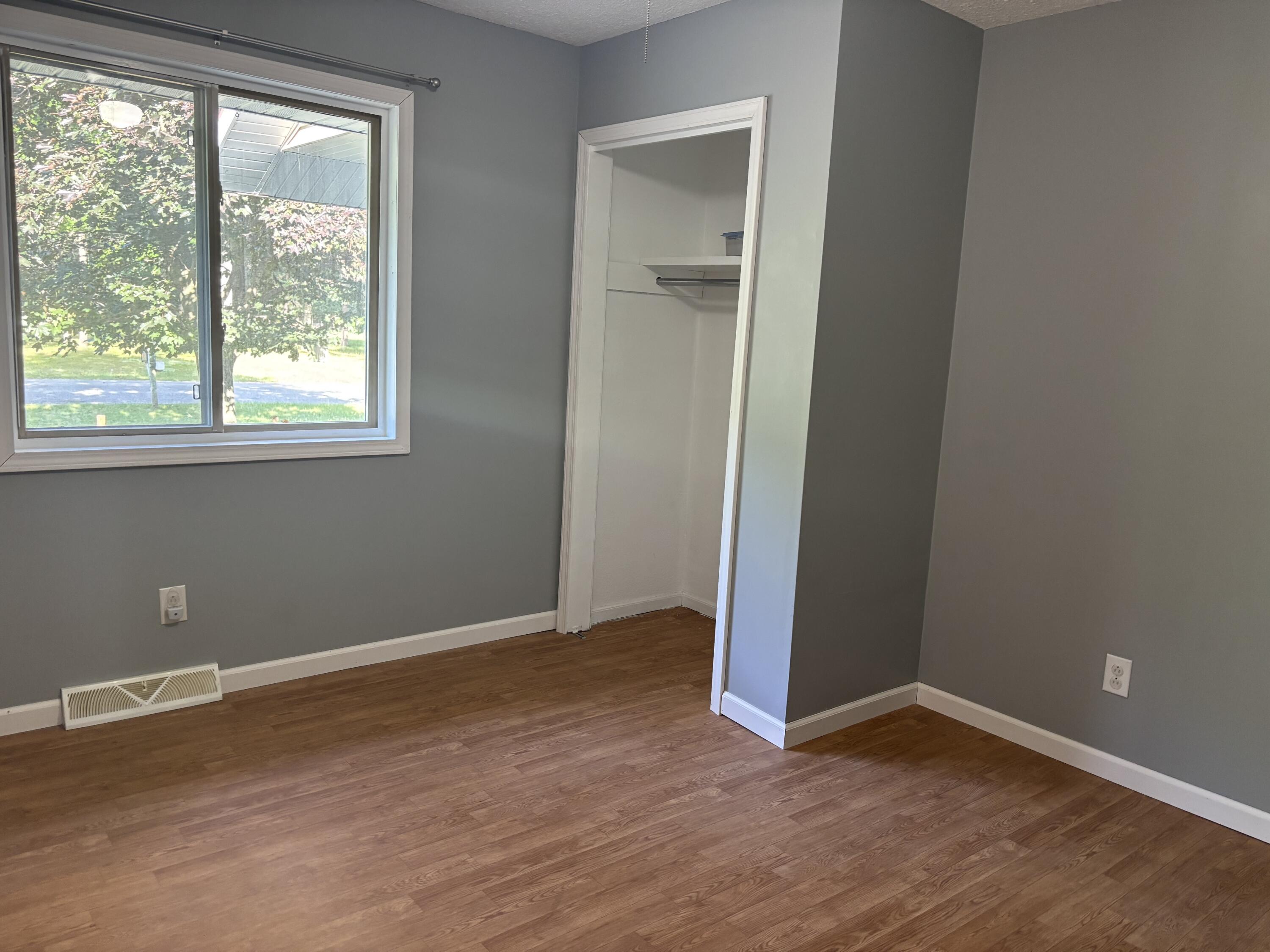 3171 Kooi Street Muskegon MI 49444