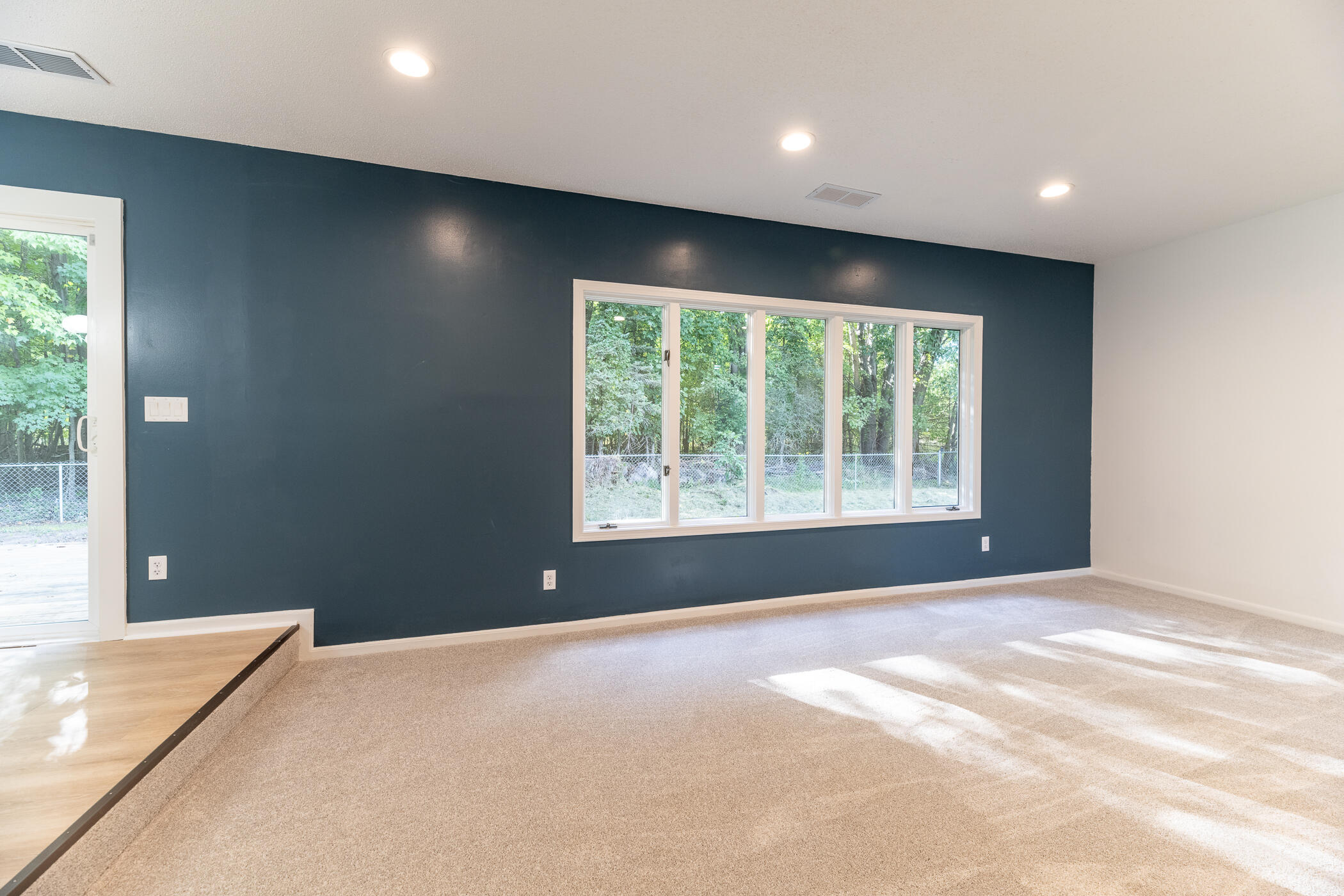 5564 Newton Avenue Coloma MI 49038