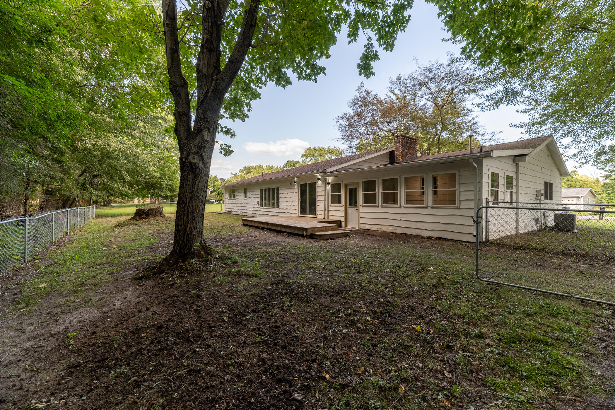 5564 Newton Avenue Coloma MI 49038