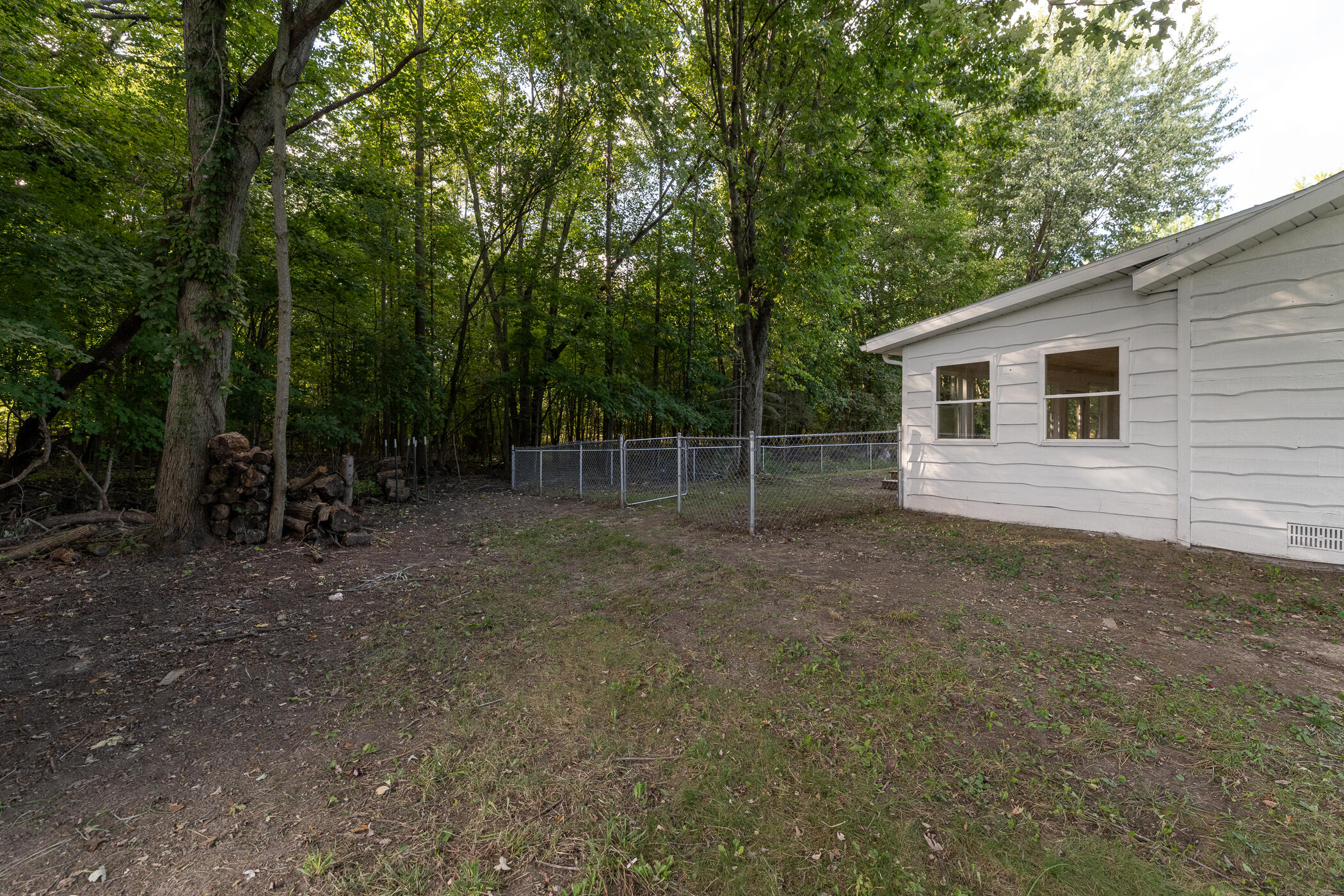 5564 Newton Avenue Coloma MI 49038
