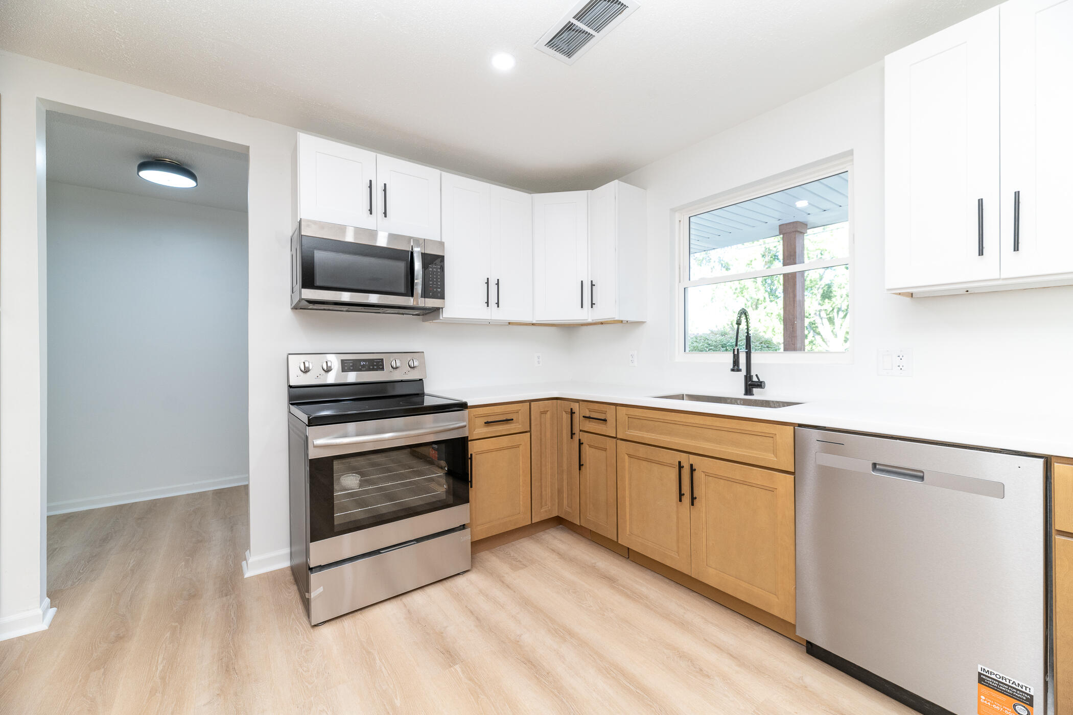 5564 Newton Avenue Coloma MI 49038