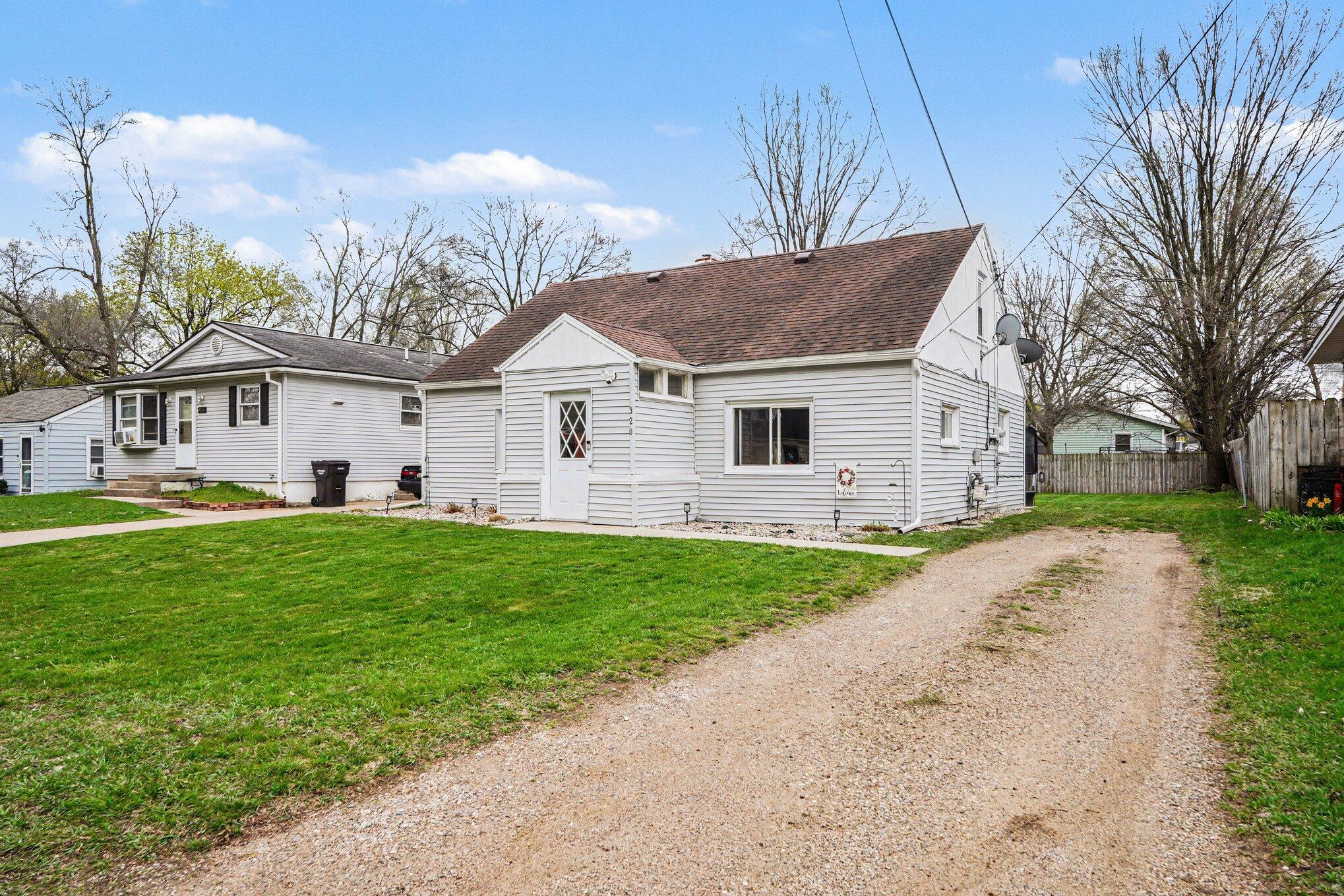 320 Nancy Street SE Grand Rapids MI 49548