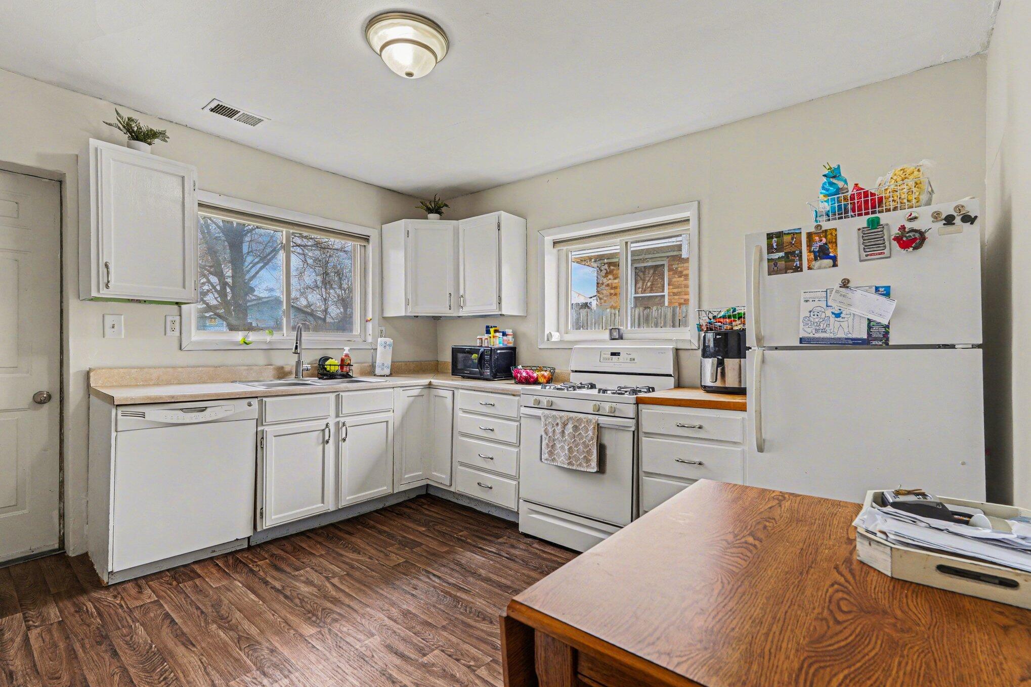320 Nancy Street SE Grand Rapids MI 49548