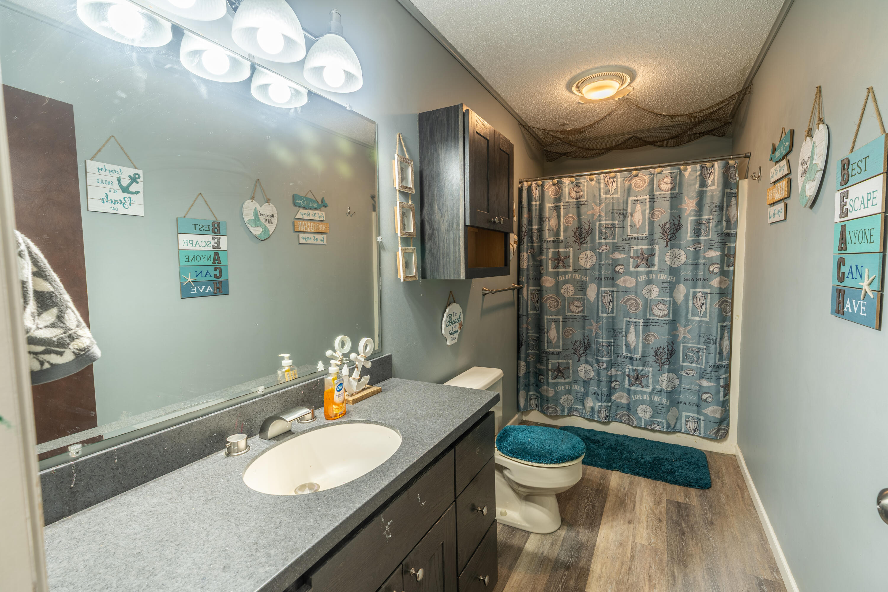 928 E Riley-thompson Road Muskegon MI 49445